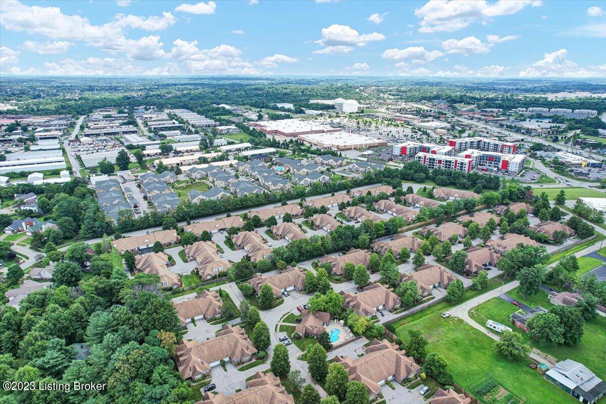 1303 Eastbridge Ct
