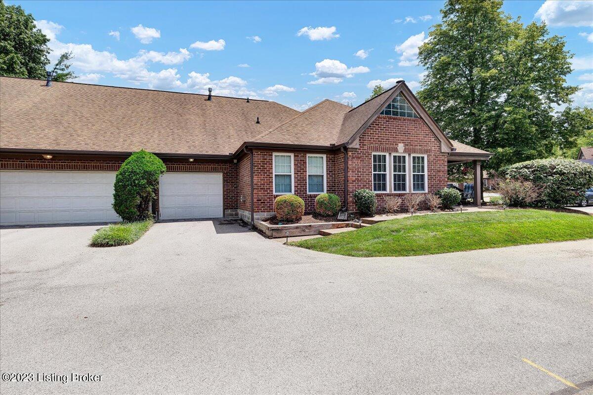 1303 Eastbridge Ct