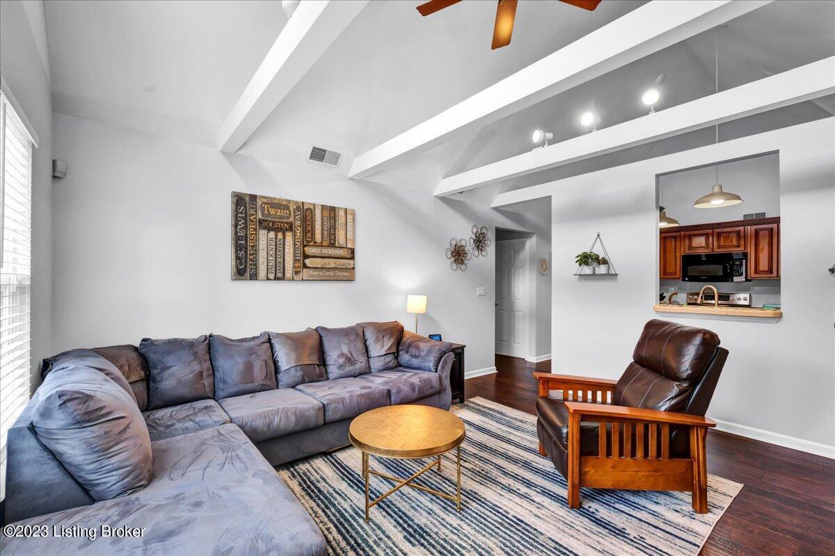 1303 Eastbridge Ct