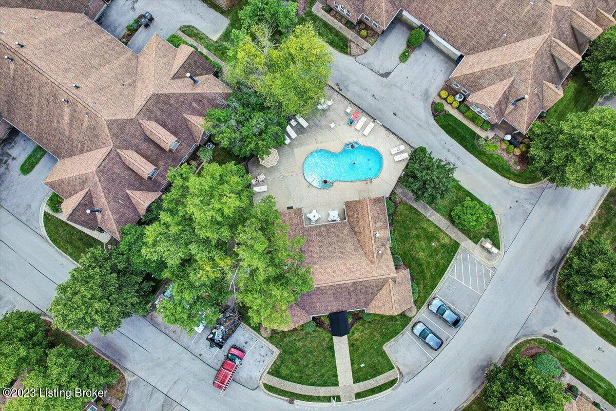 1303 Eastbridge Ct