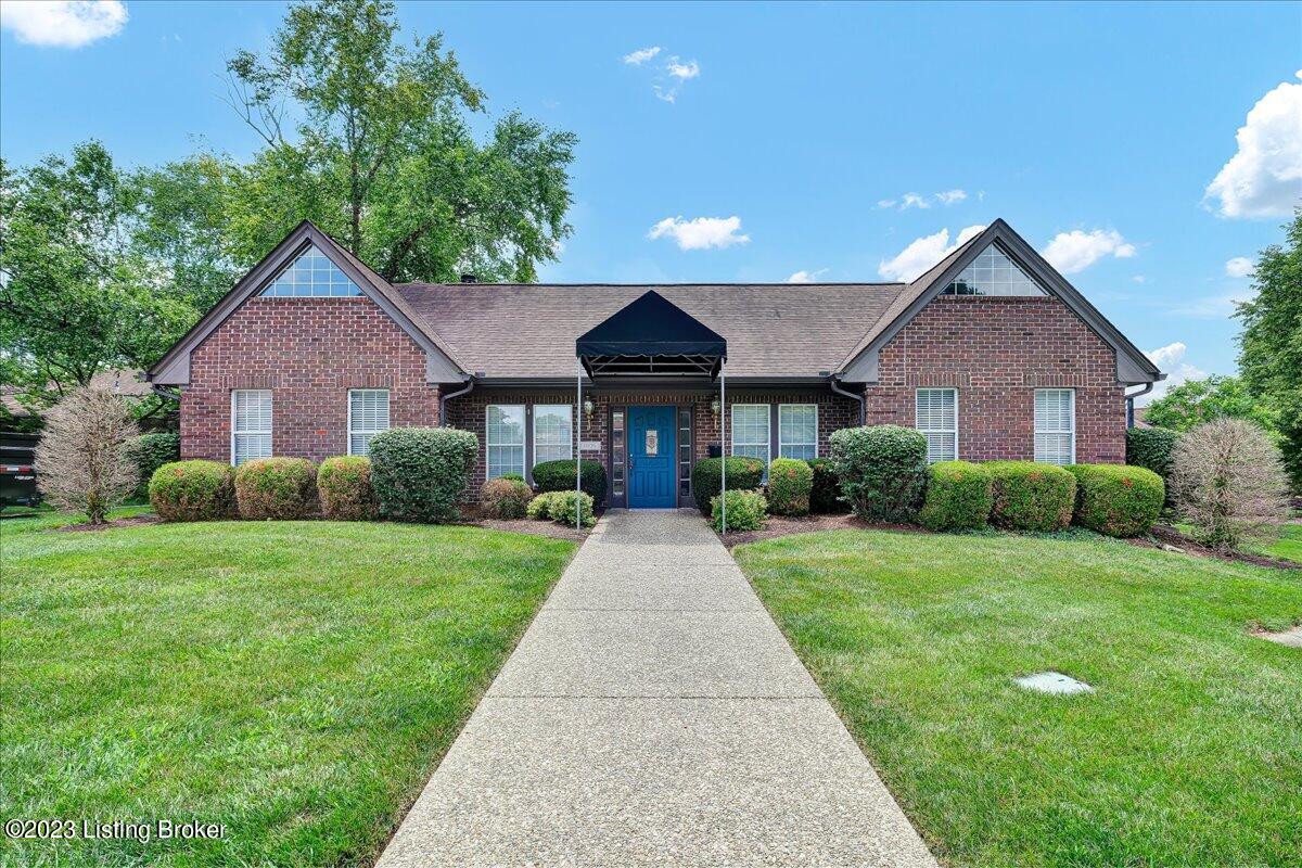 1303 Eastbridge Ct