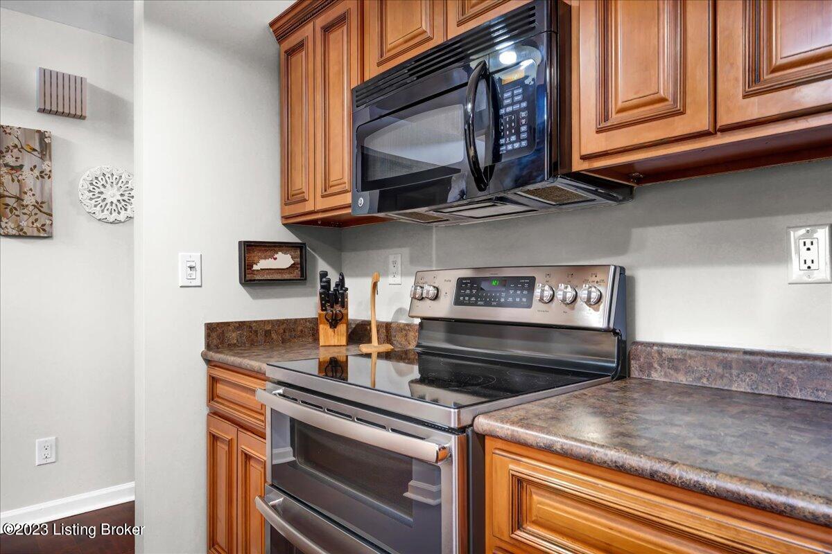 1303 Eastbridge Ct