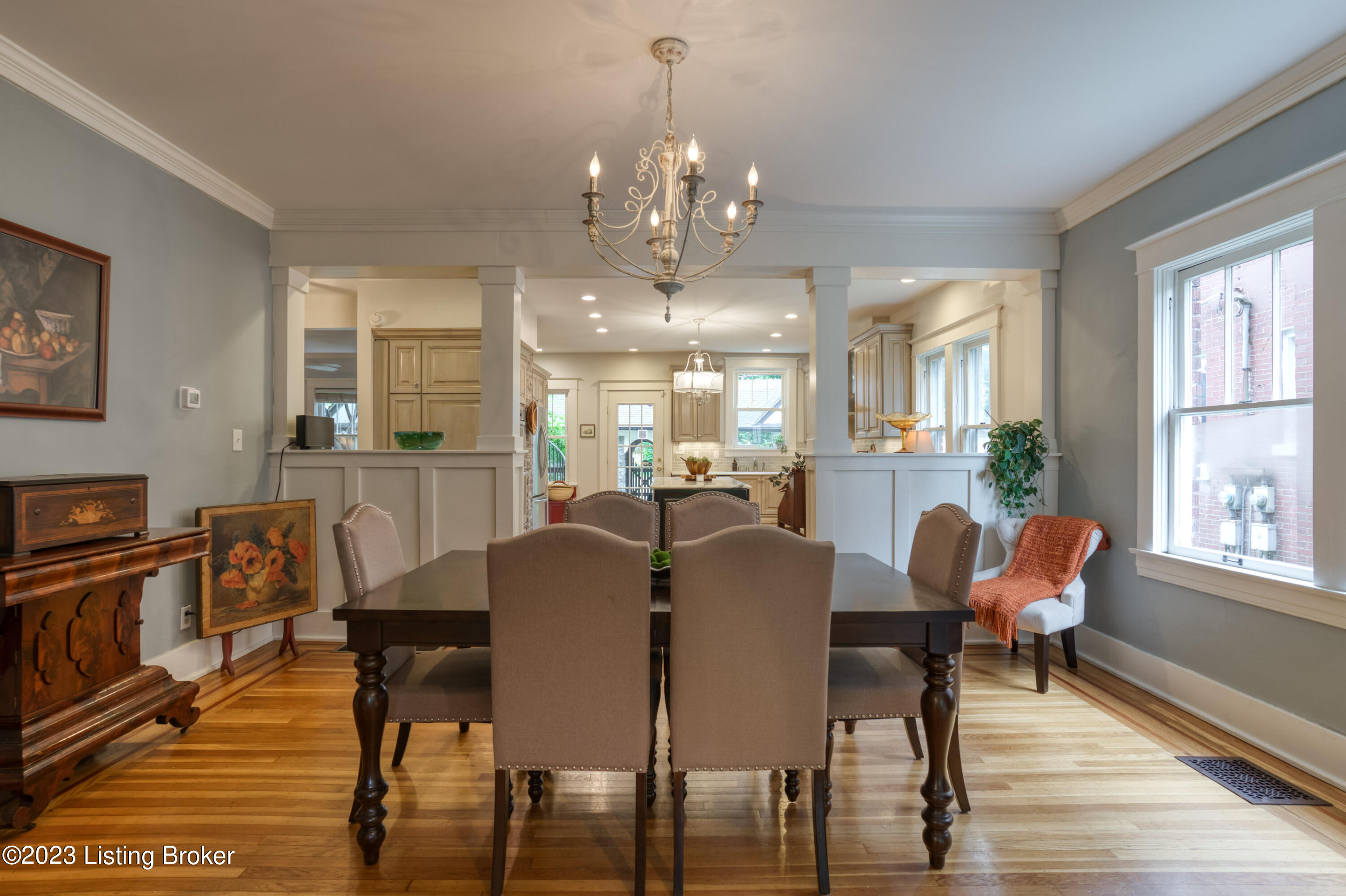 2044 Eastern Pkwy