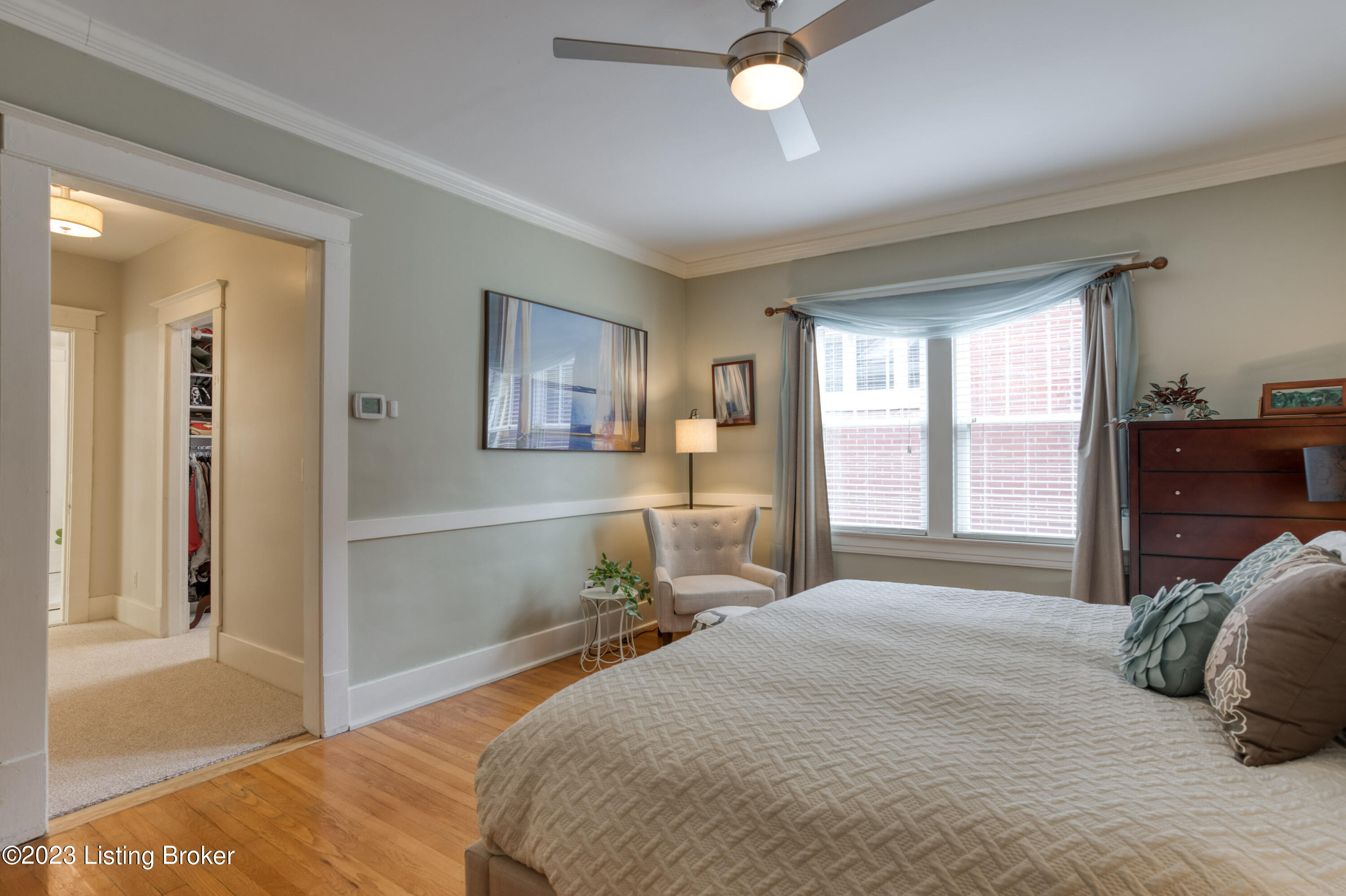 2044 Eastern Pkwy