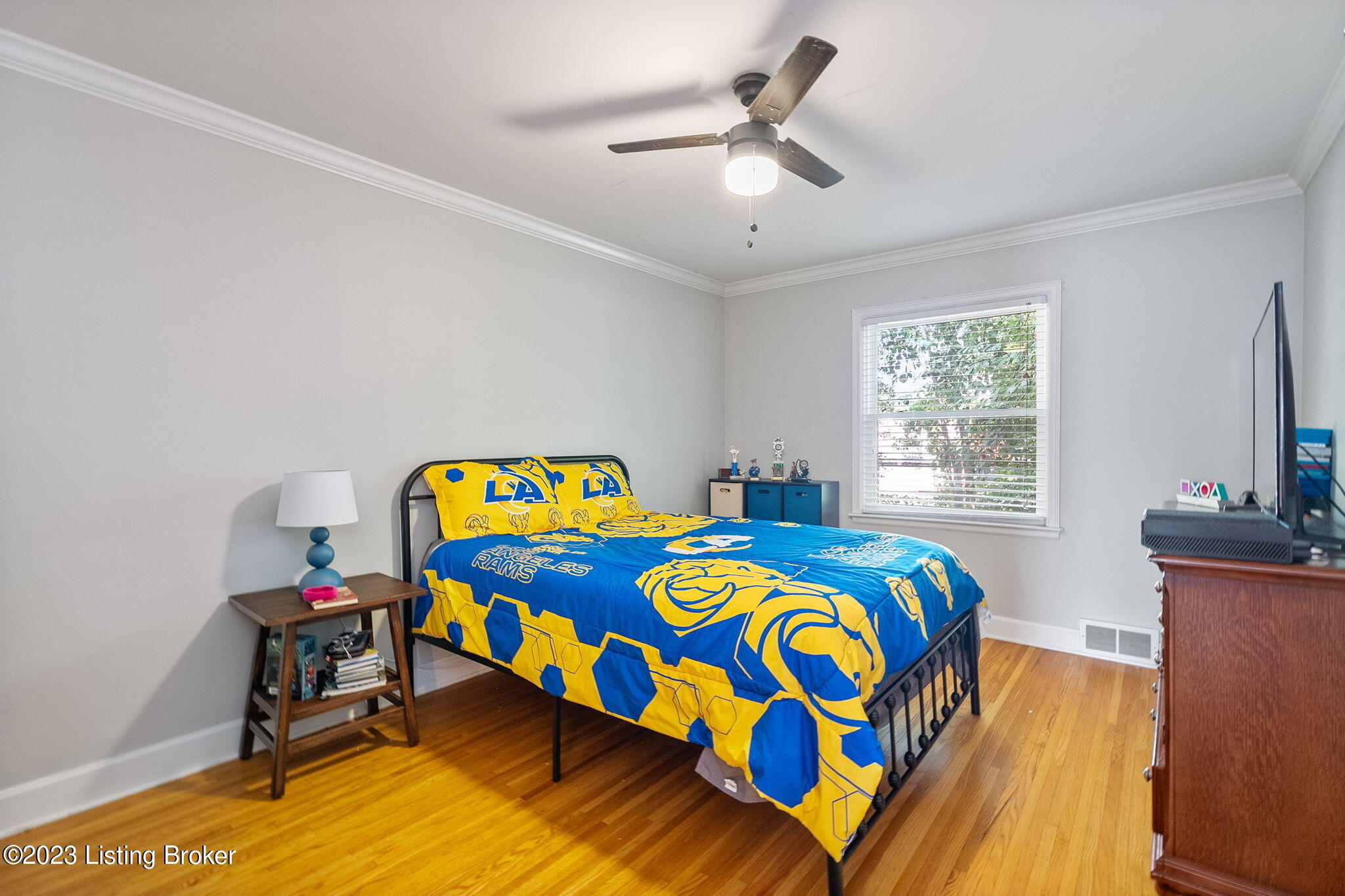 1201 Eastern Pkwy