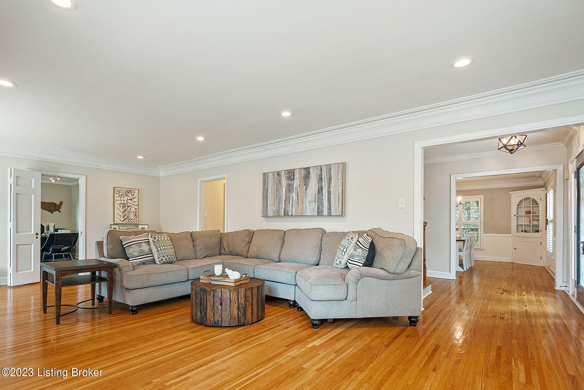 1201 Eastern Pkwy