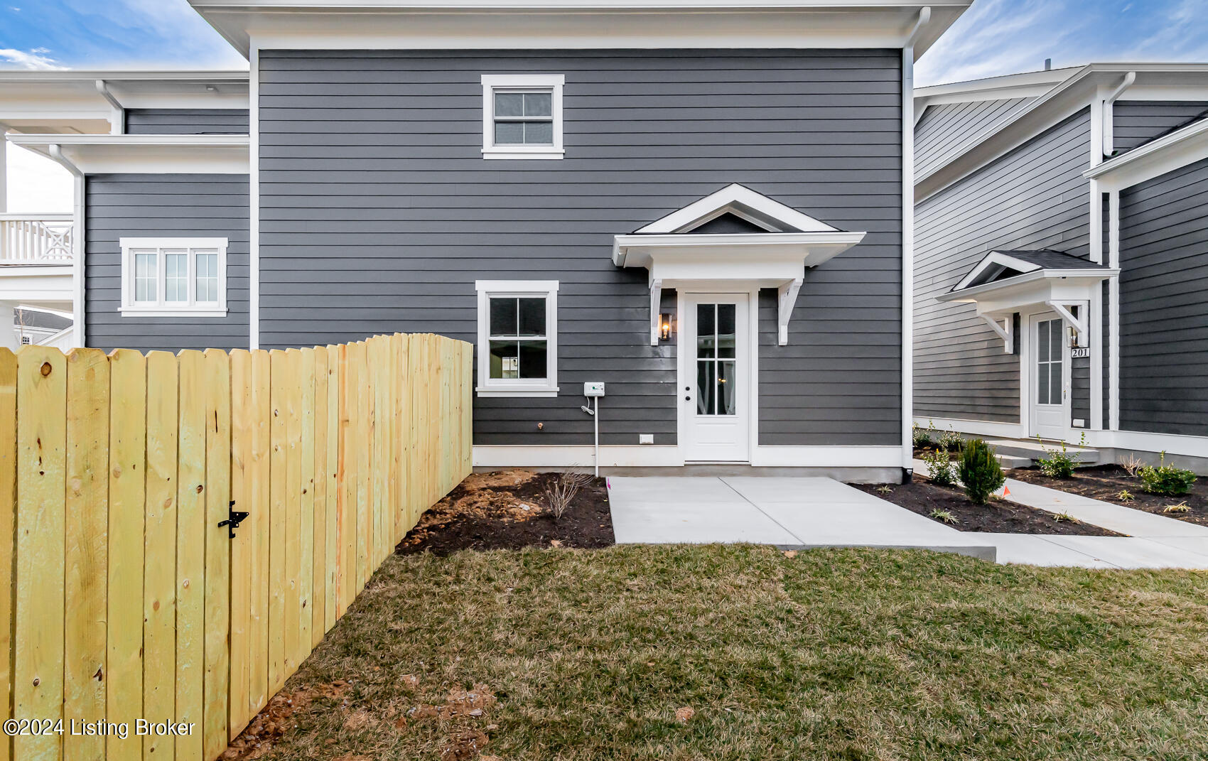 6016 St. Bernadette Ave, 101