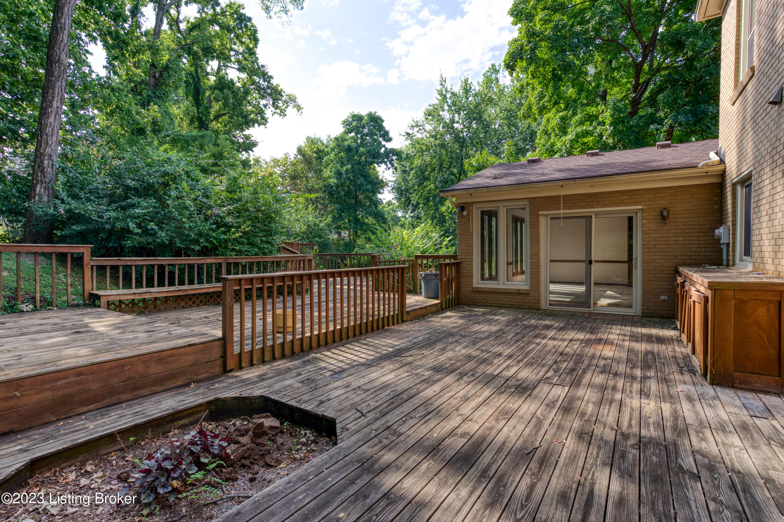 1805 Wickland Ct