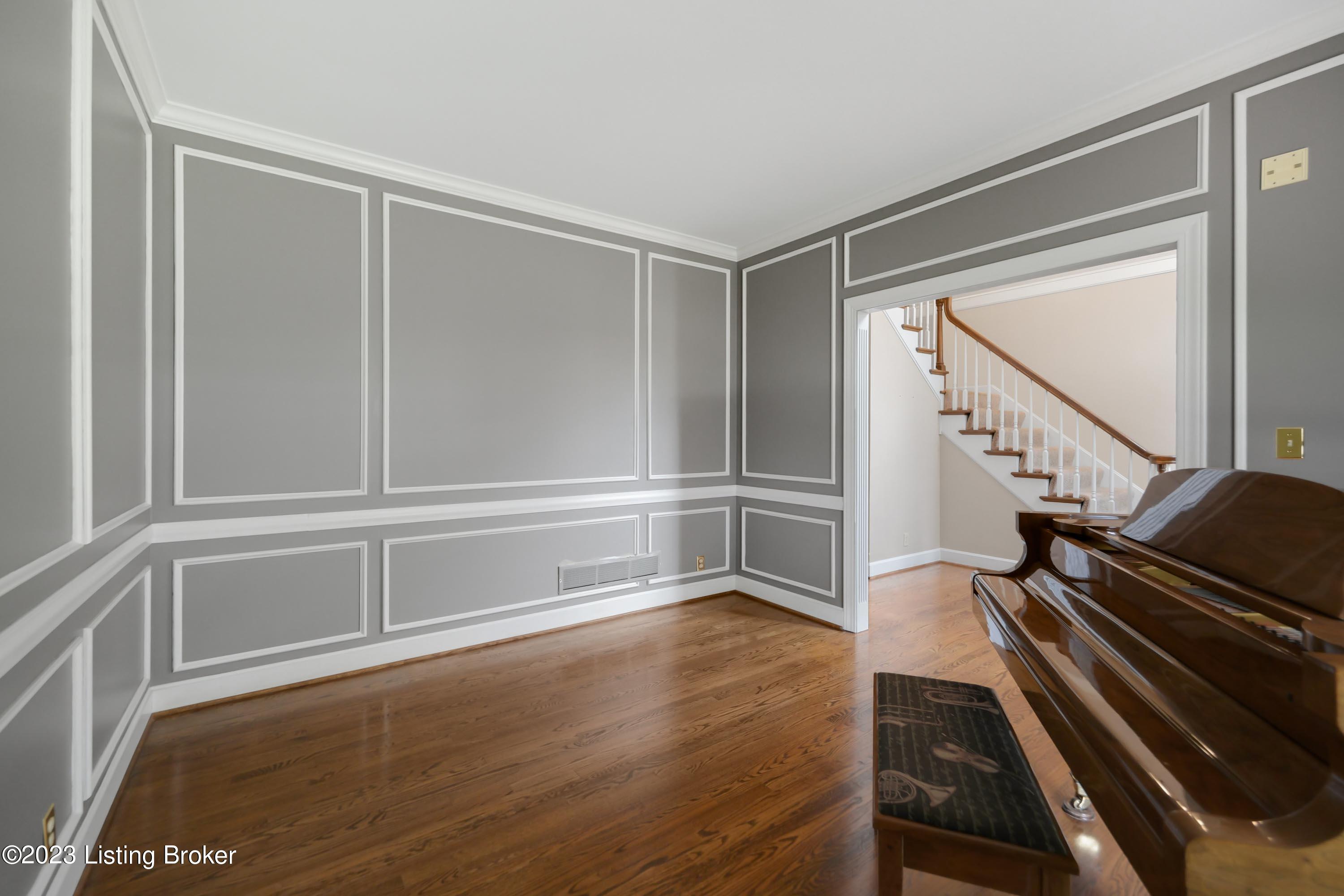 7501 Deer View Ct