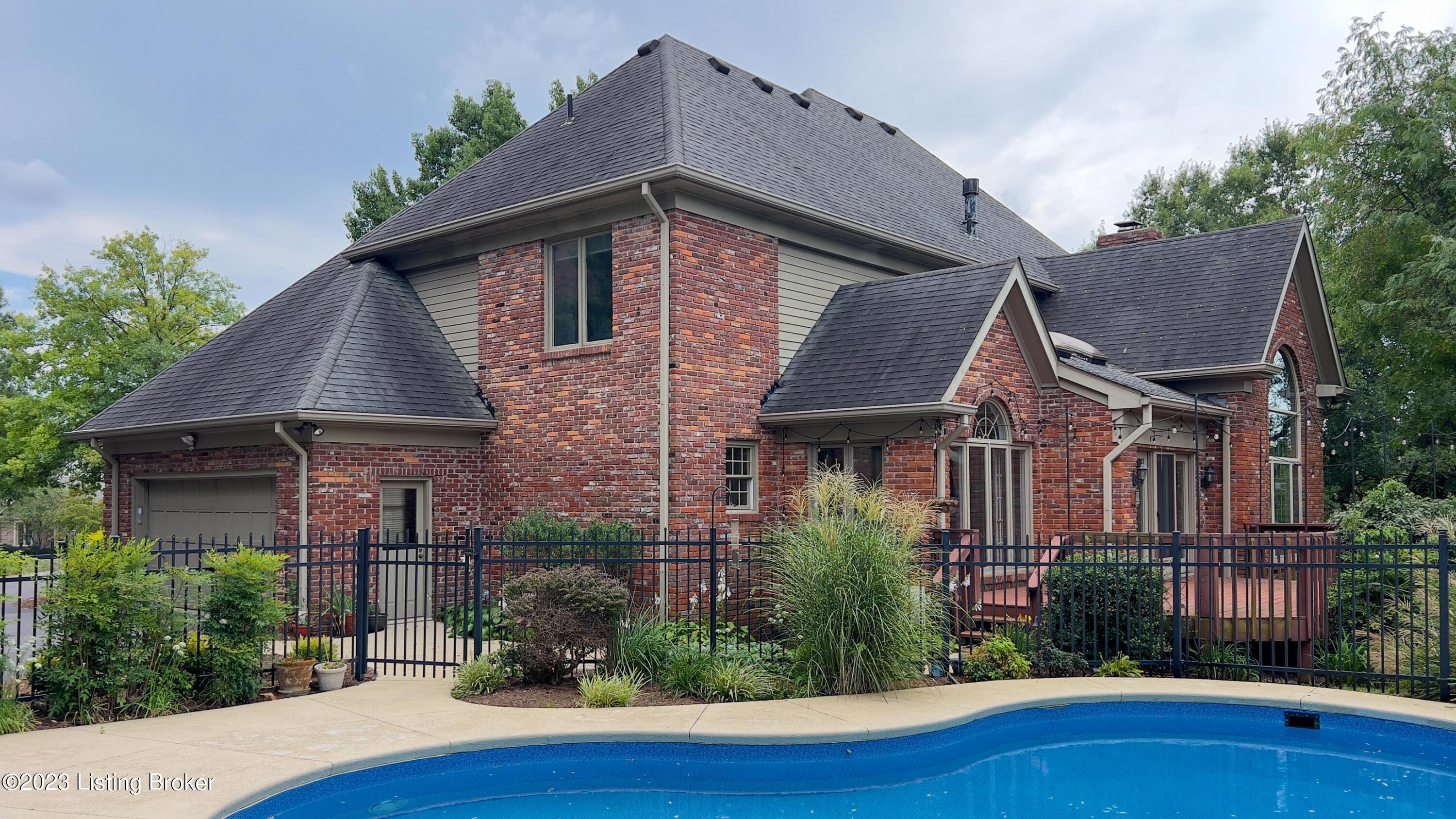 7501 Deer View Ct
