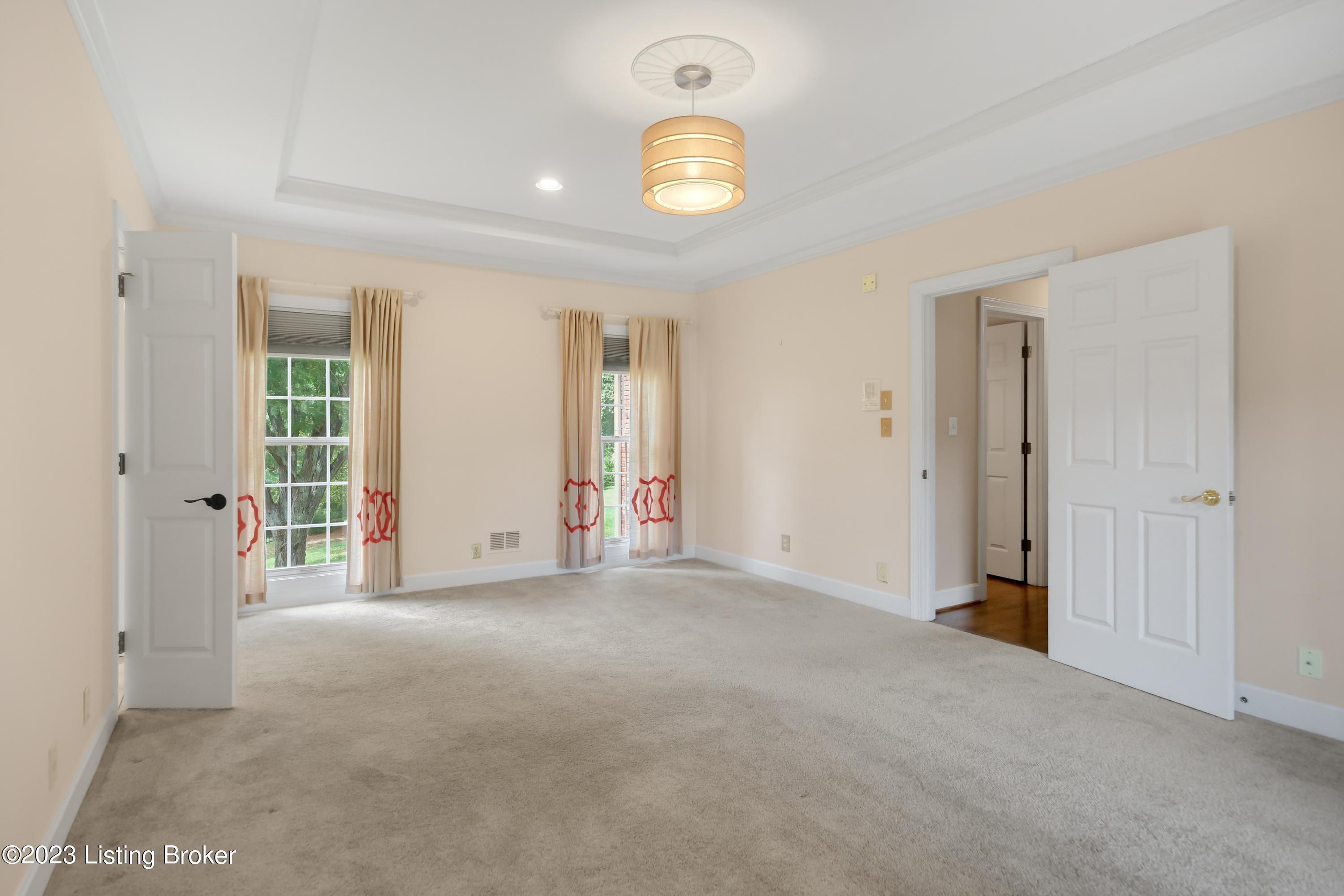 7501 Deer View Ct