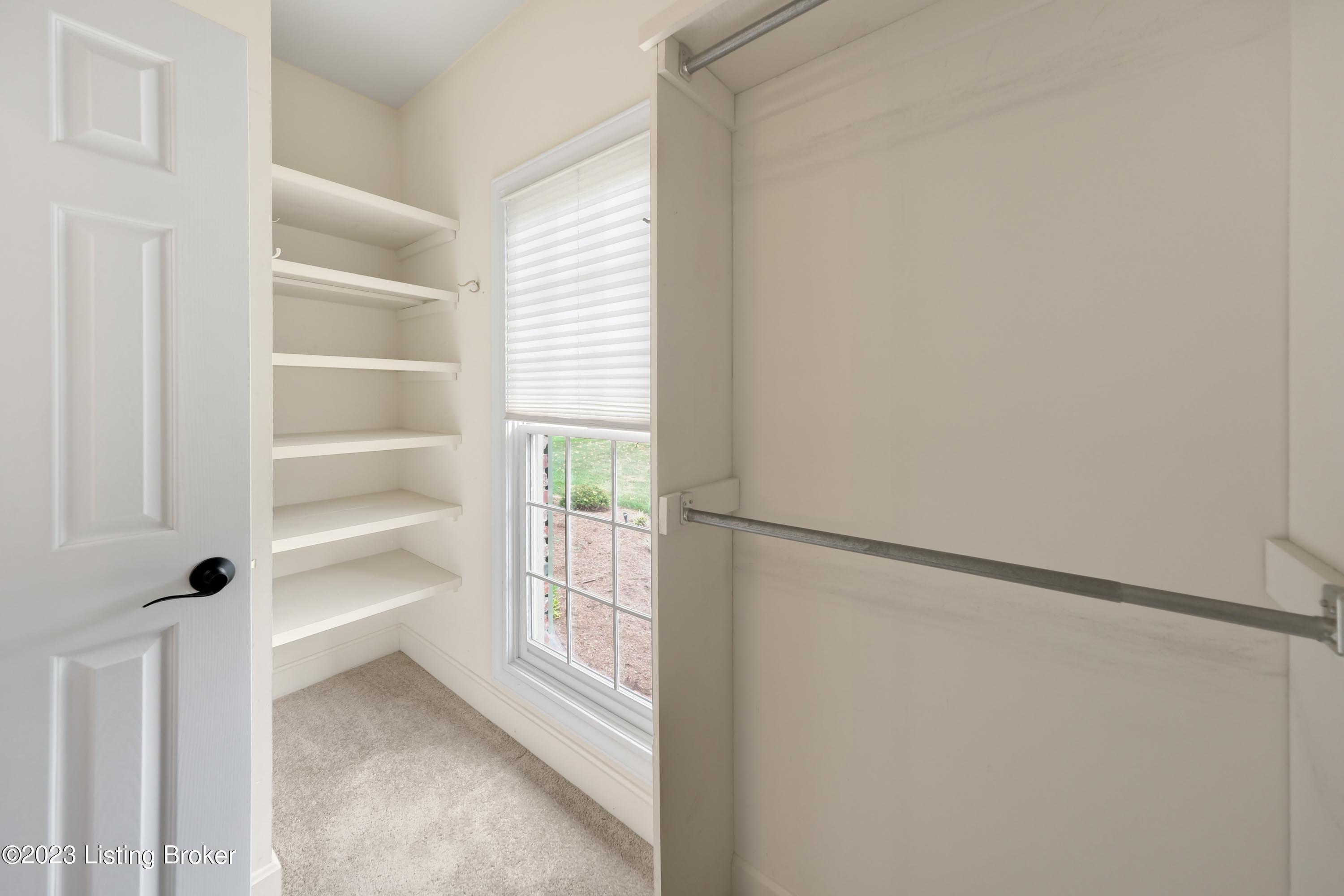 7501 Deer View Ct