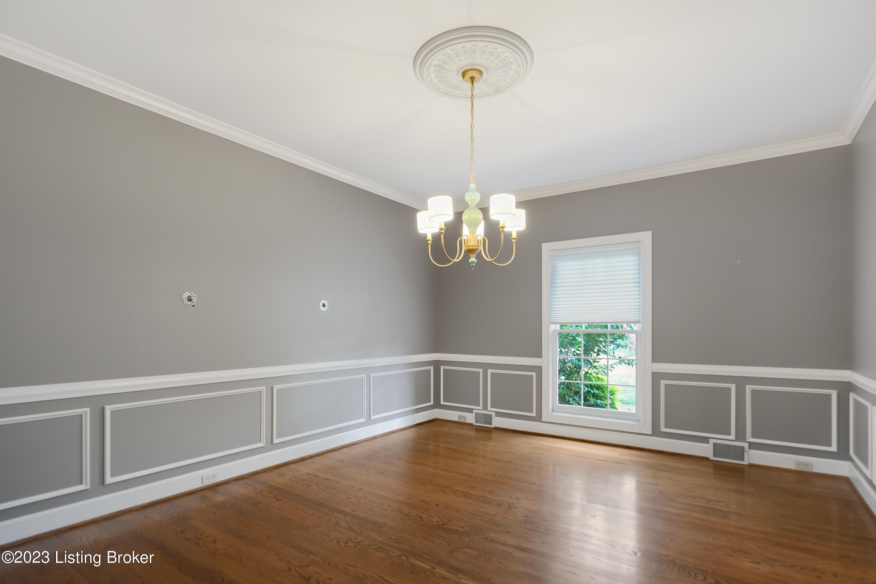 7501 Deer View Ct