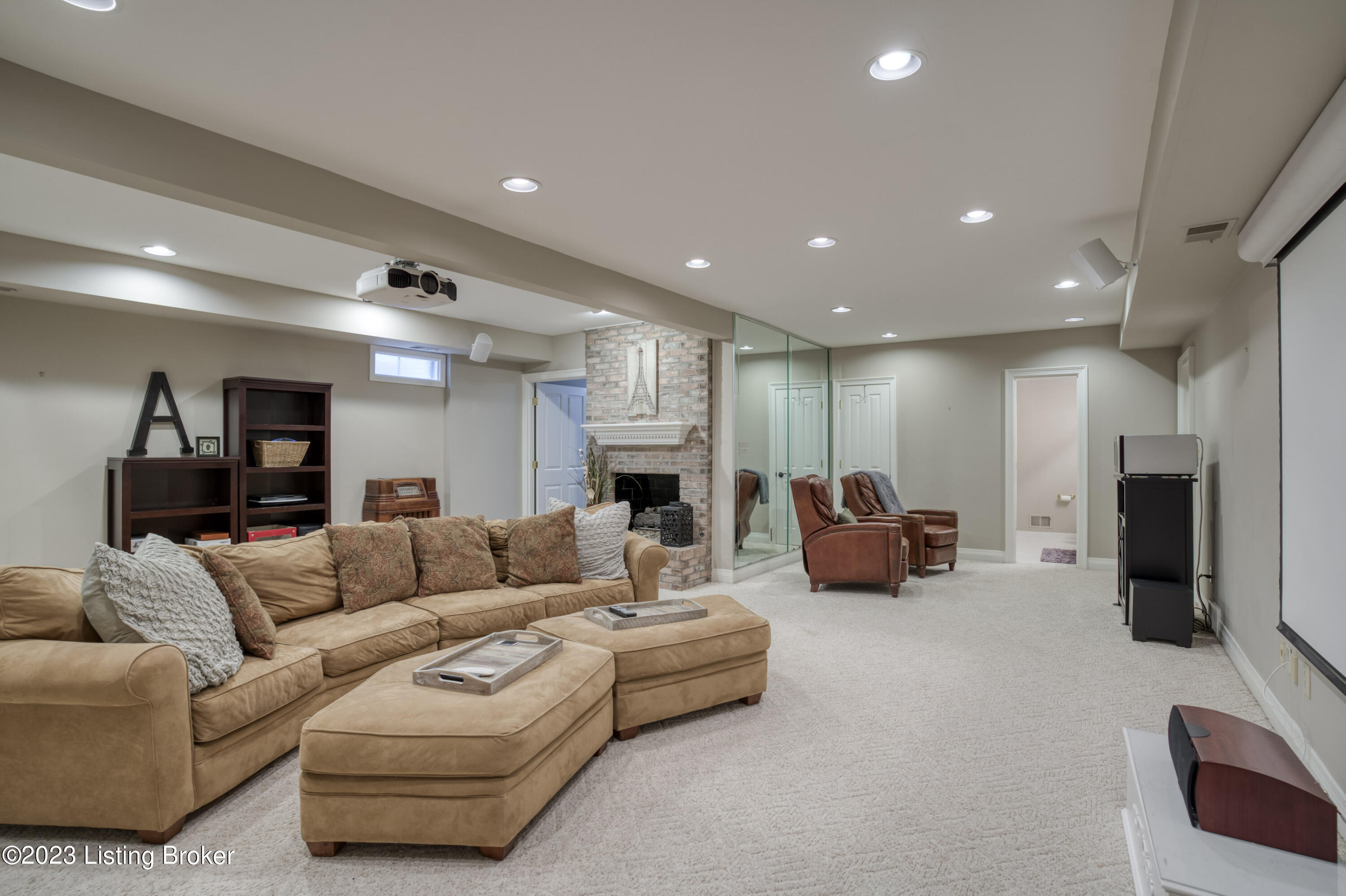 8508 Westover Dr
