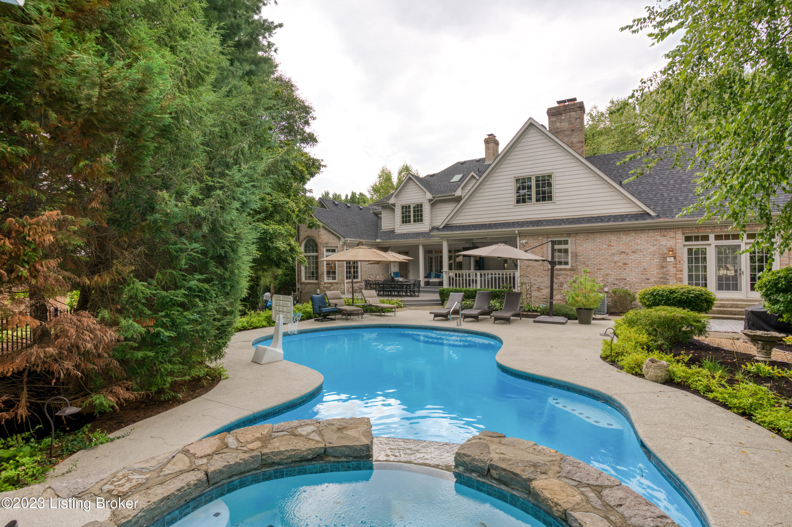 8508 Westover Dr