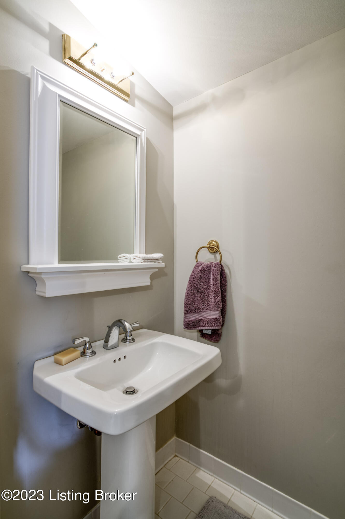 8508 Westover Dr