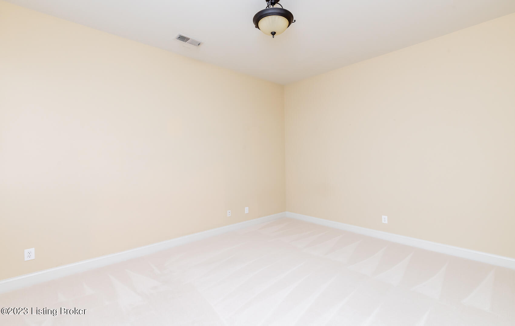 9508 Norton Commons Blvd, 201