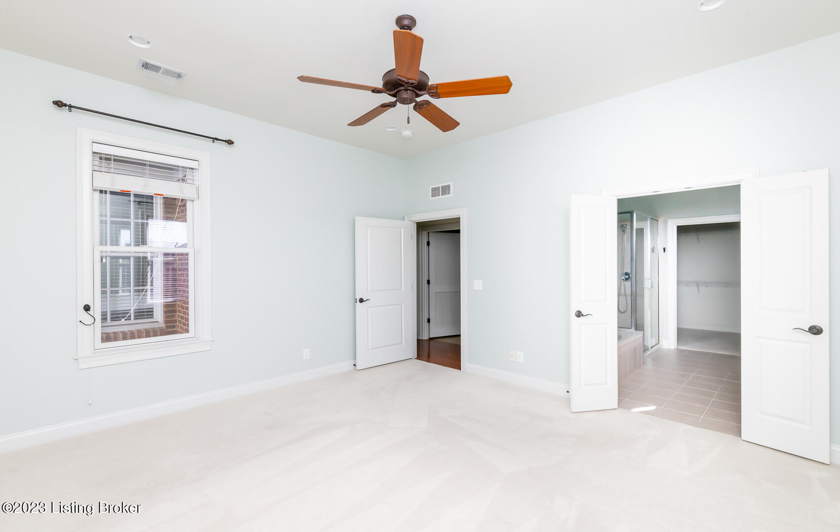 9508 Norton Commons Blvd, 201