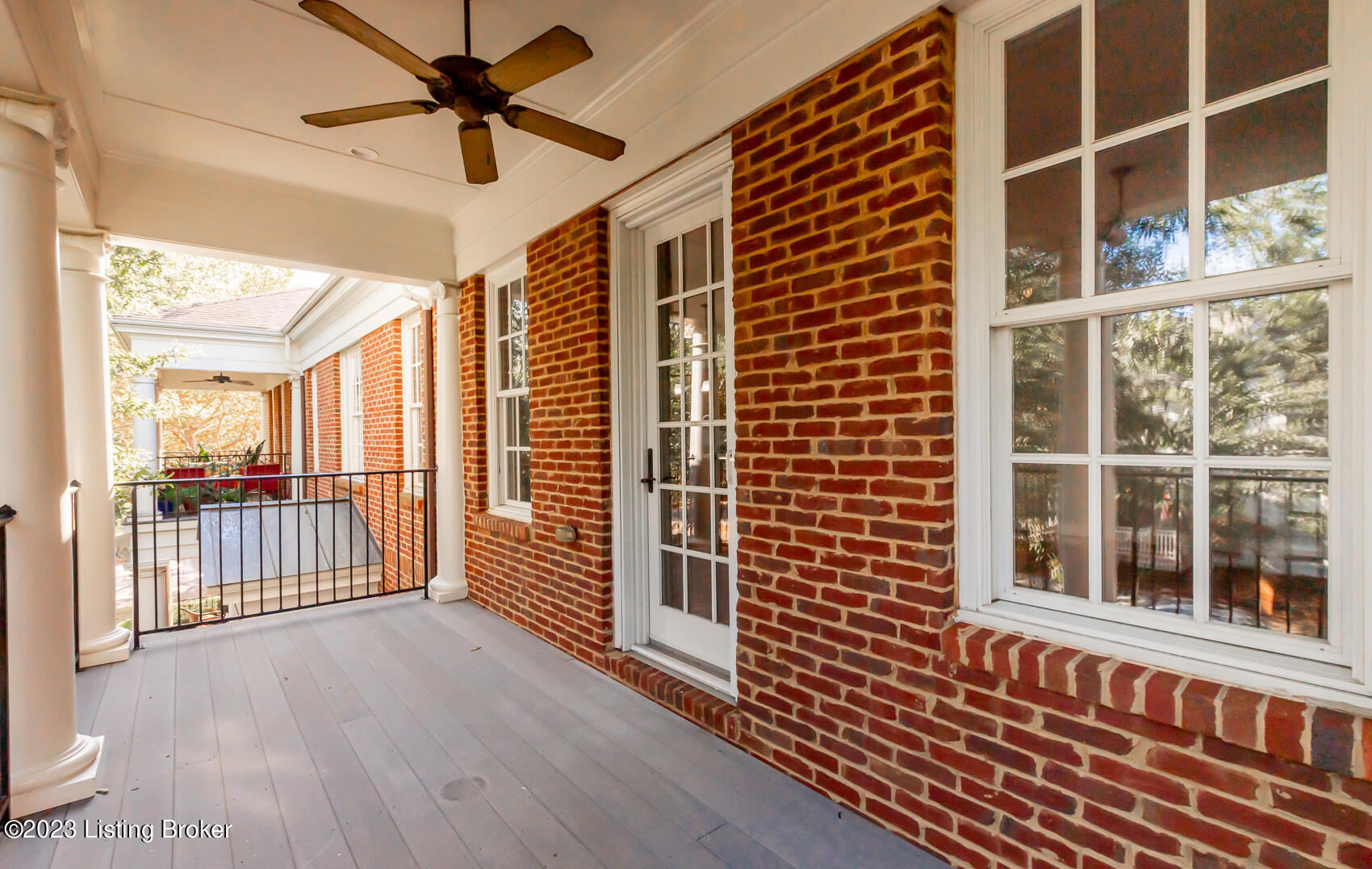 9508 Norton Commons Blvd, 201