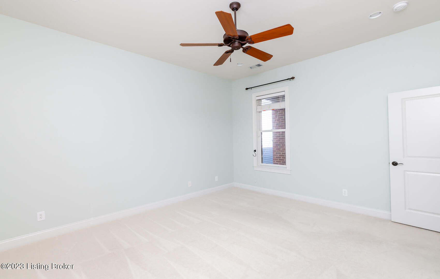 9508 Norton Commons Blvd, 201