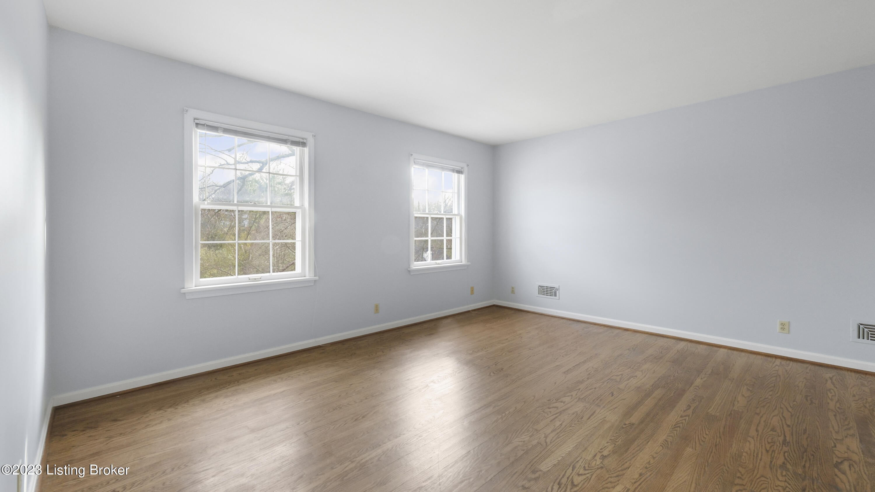 5803 Brittany Valley Rd