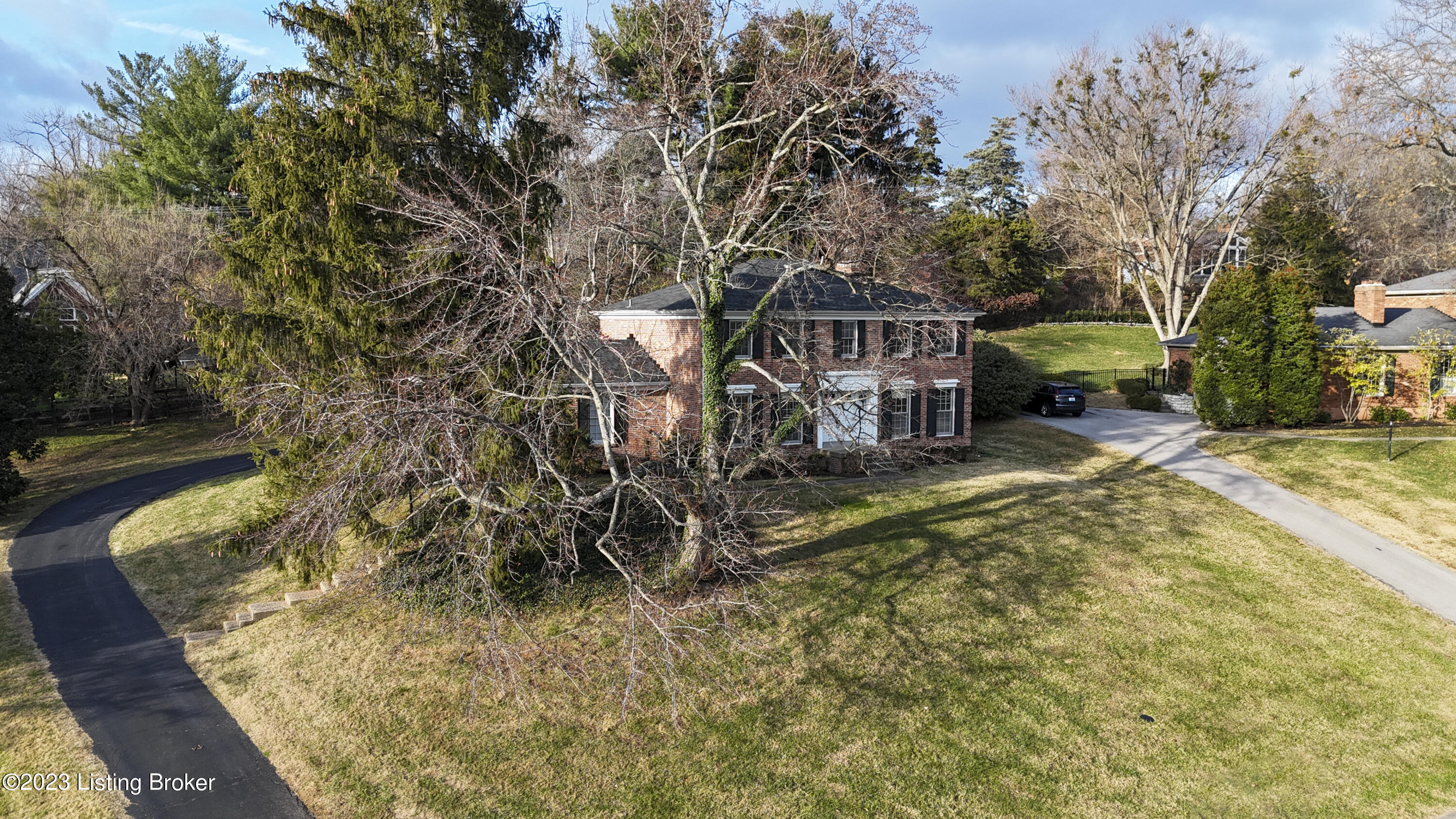 5803 Brittany Valley Rd