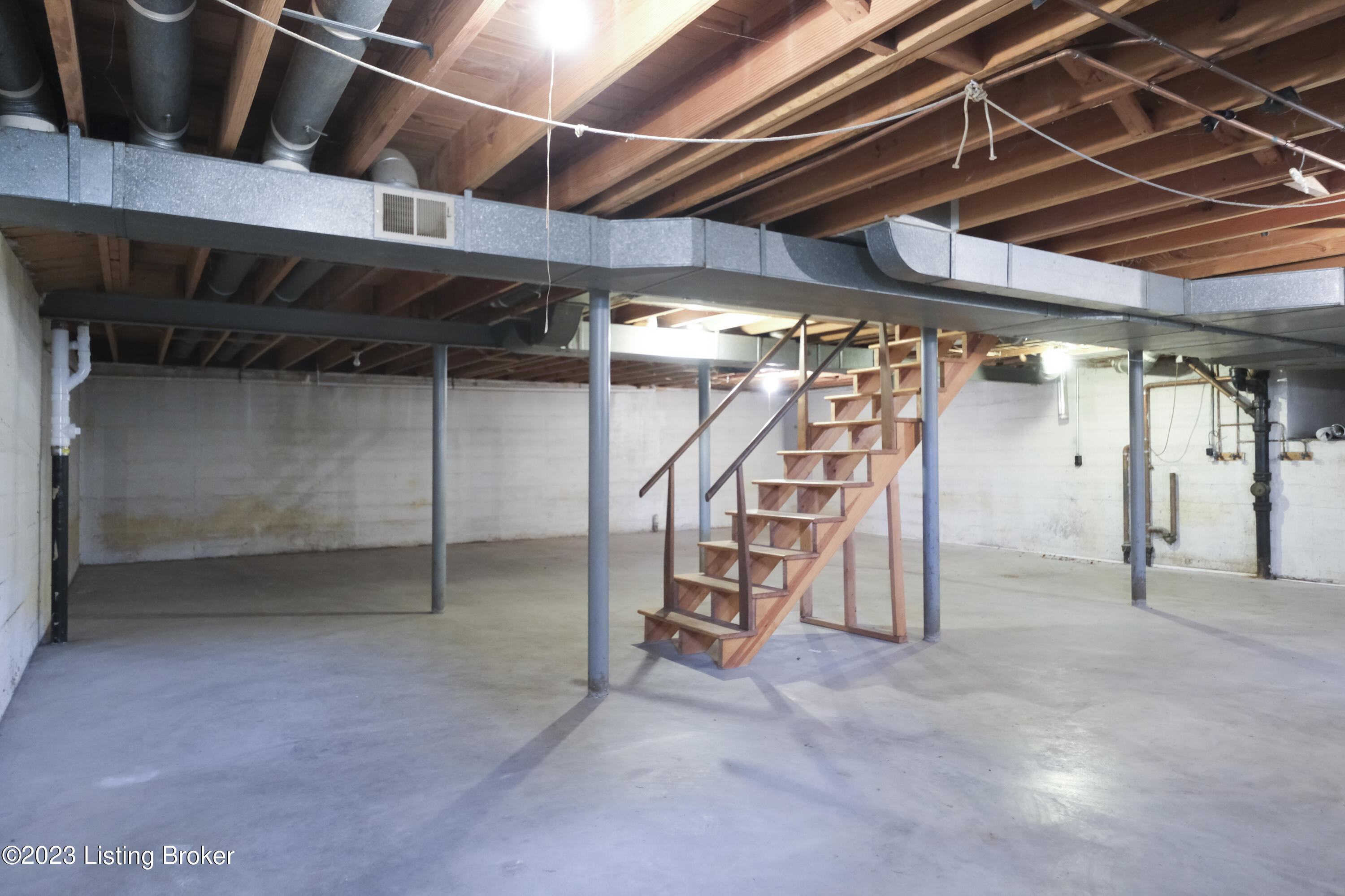 5803 Brittany Valley Rd