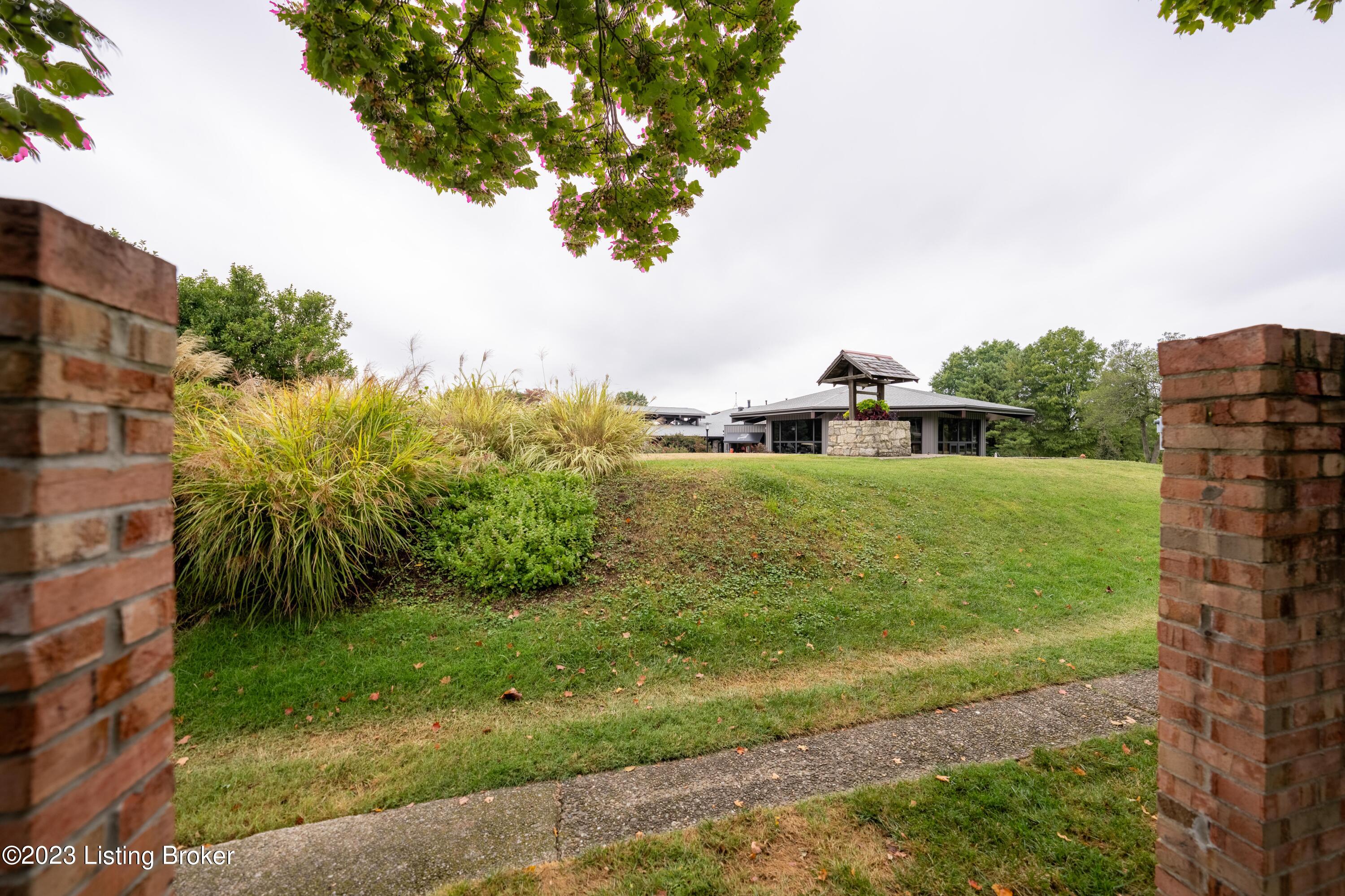 6730 Deep Creek Dr