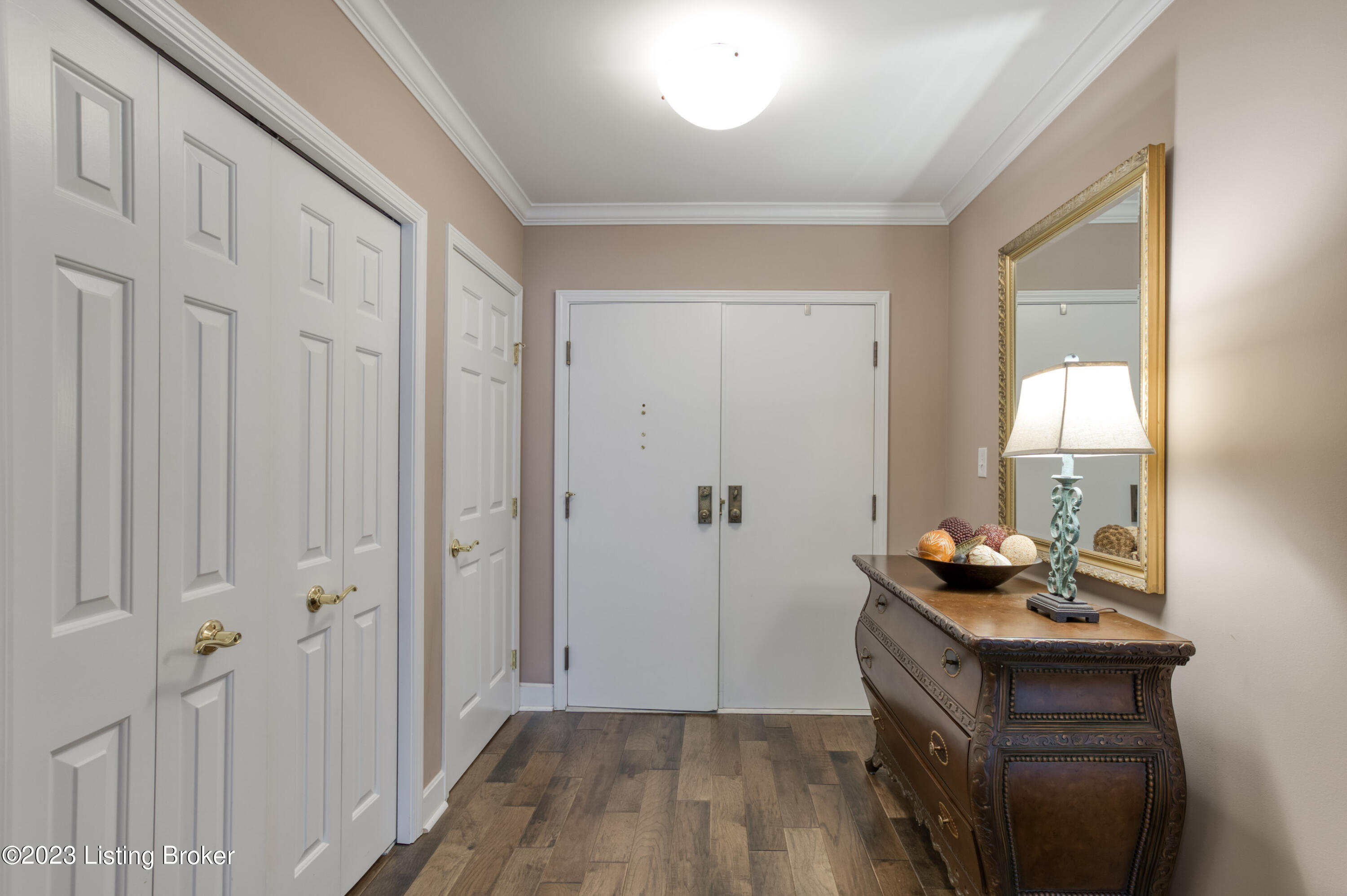 5601 Coach Gate Wynde, 16