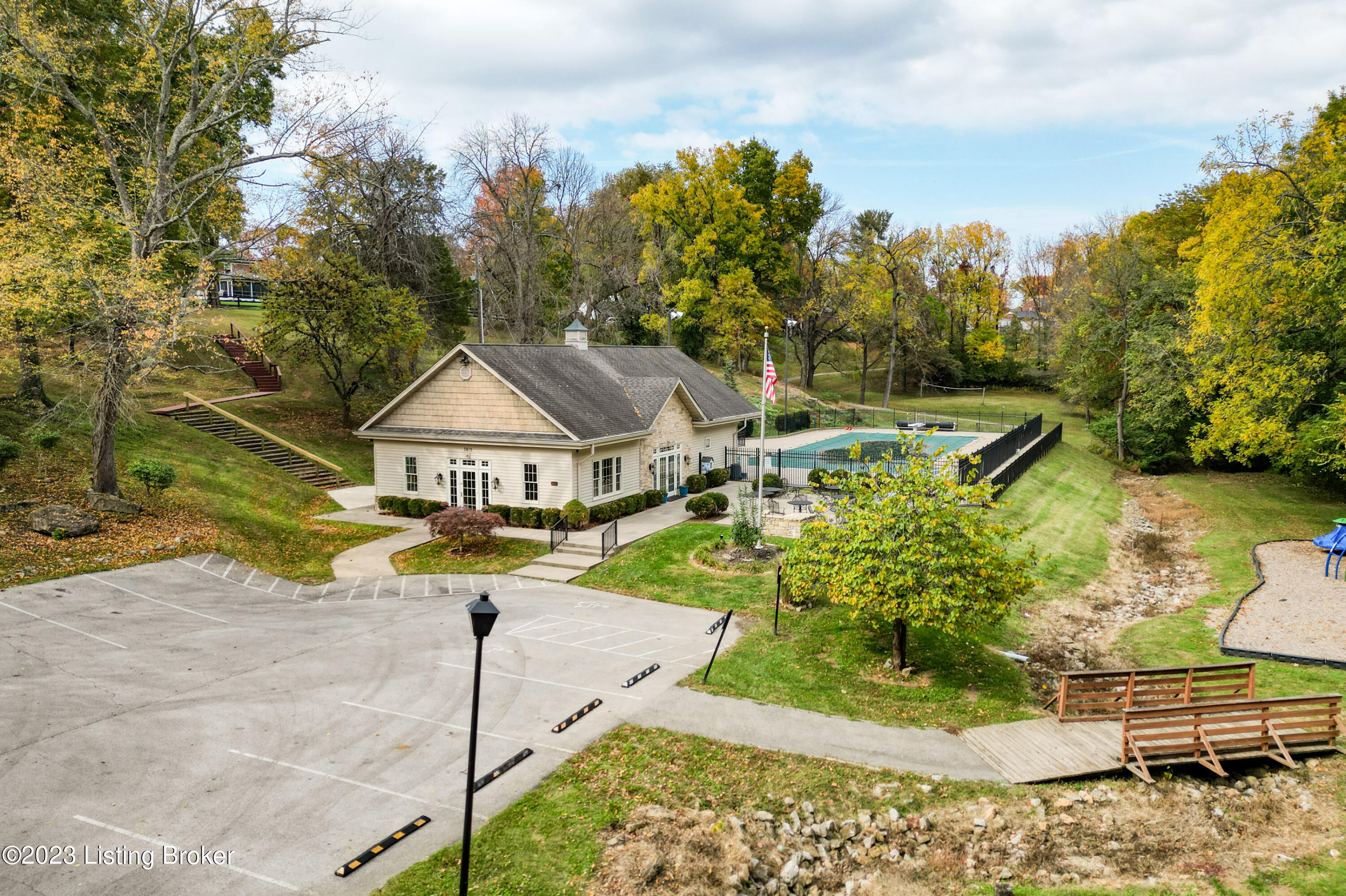 3706 Old Brownsboro Hills Rd