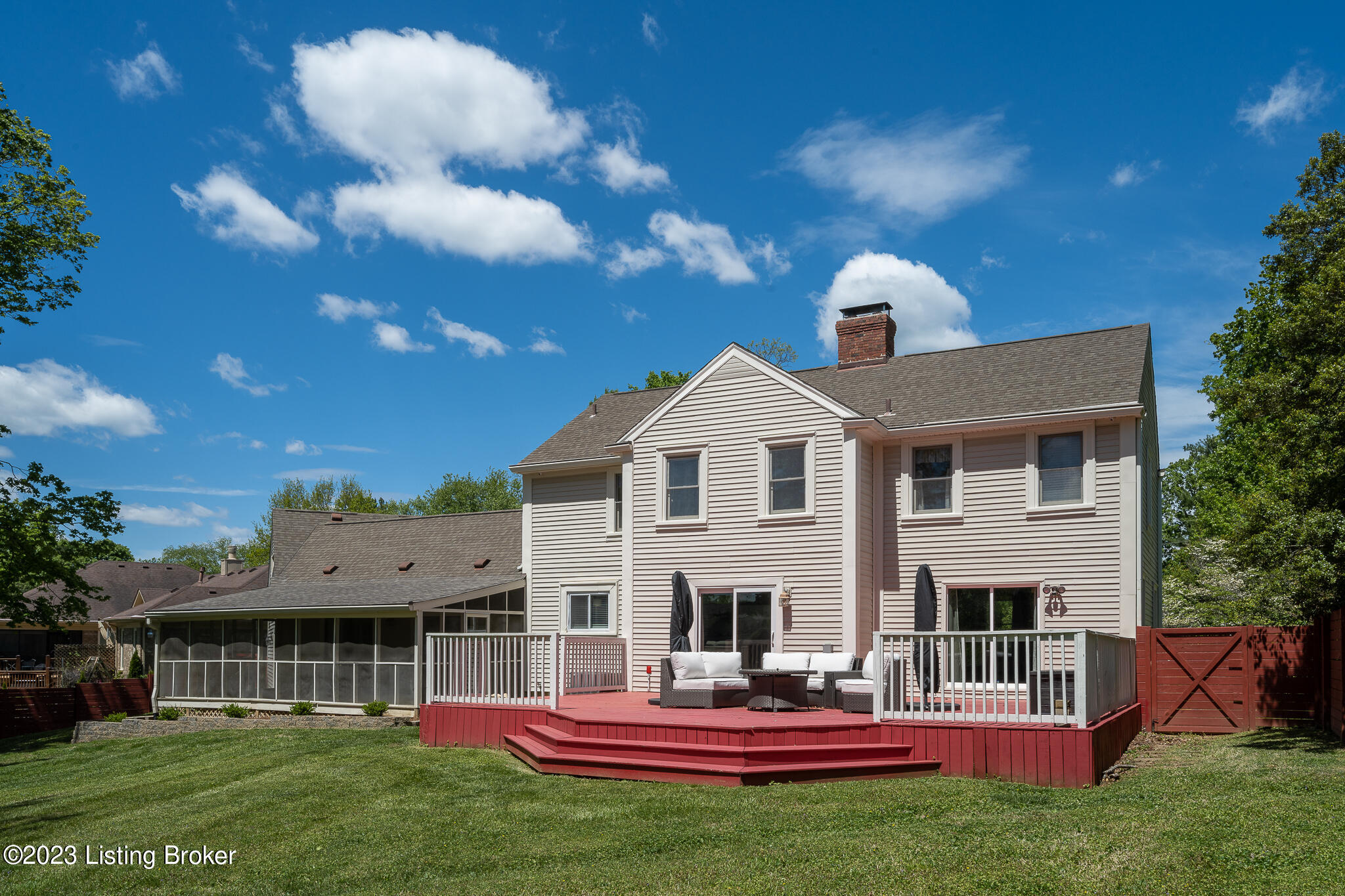 814 Green Willow Way