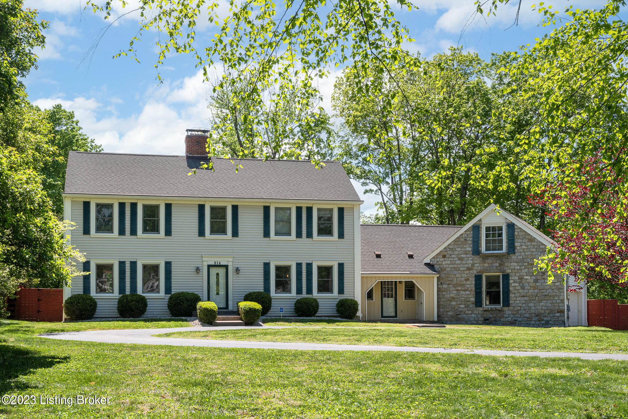 814 Green Willow Way