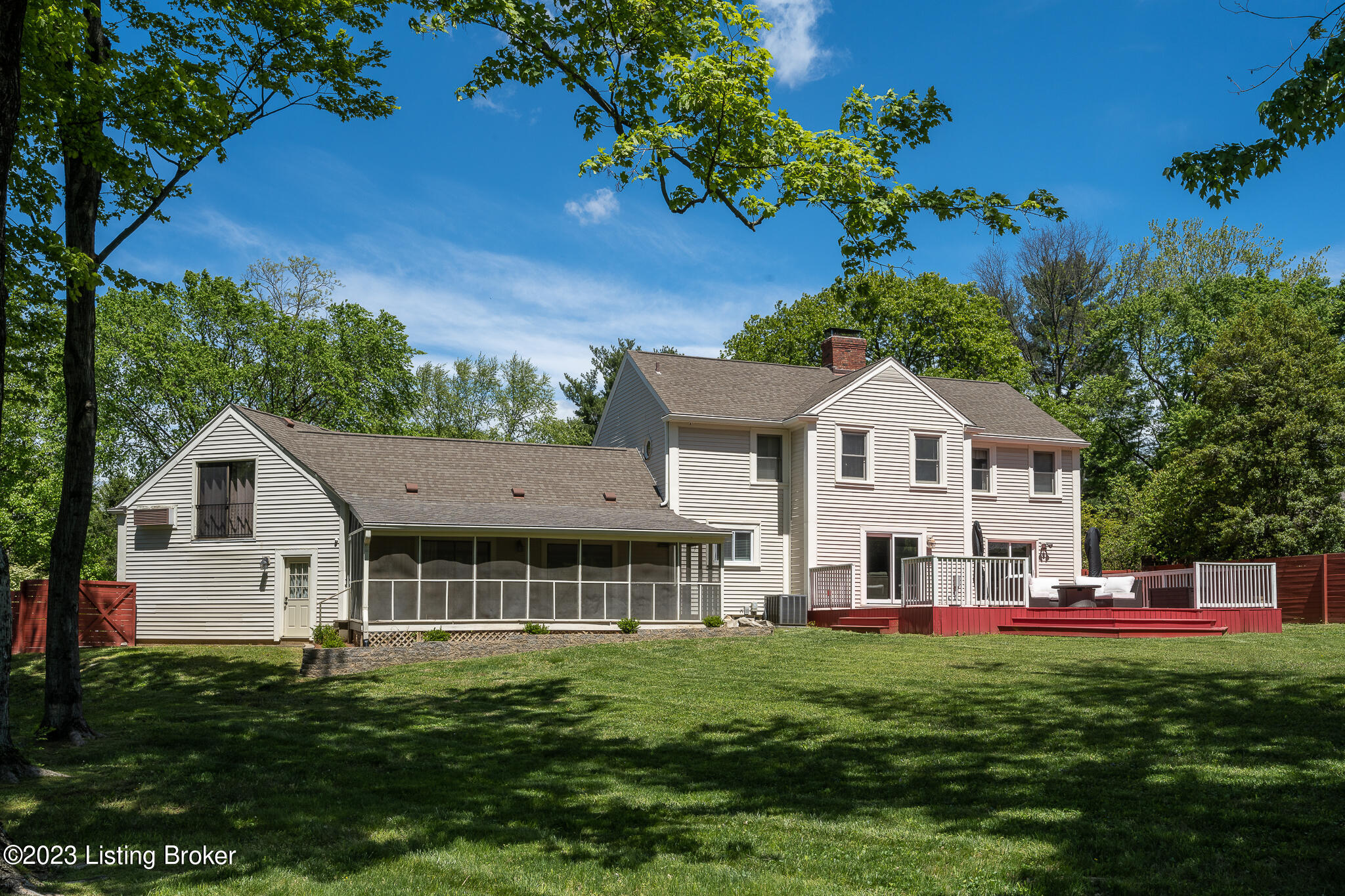 814 Green Willow Way