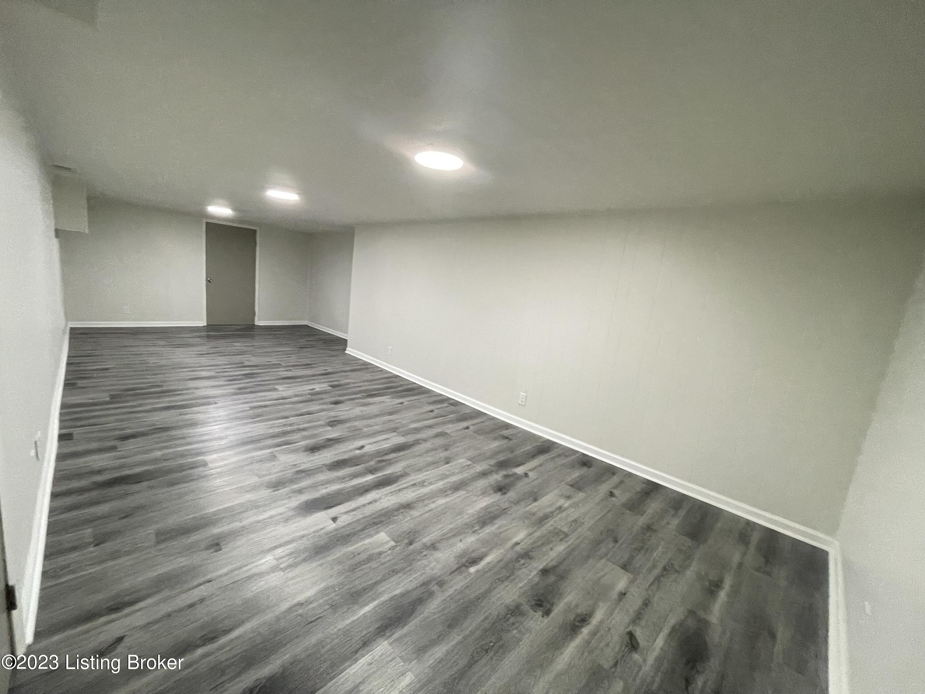 2903 Gleeson Ln
