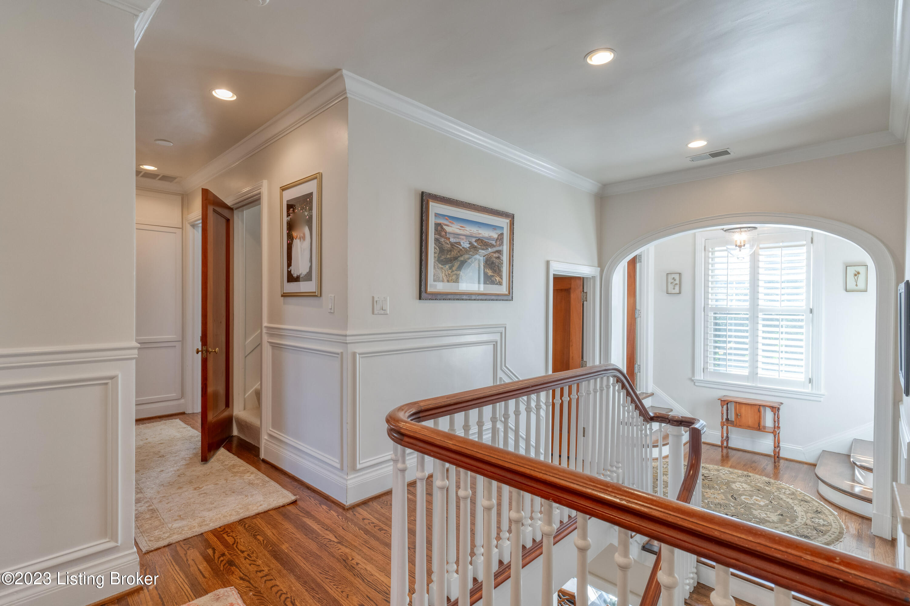 524 Barberry Ln