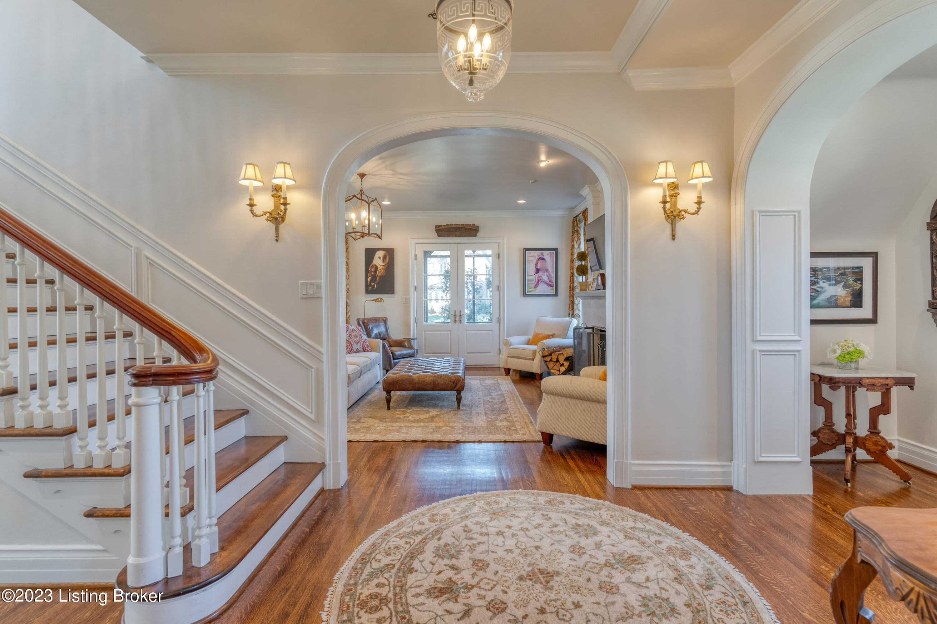 524 Barberry Ln