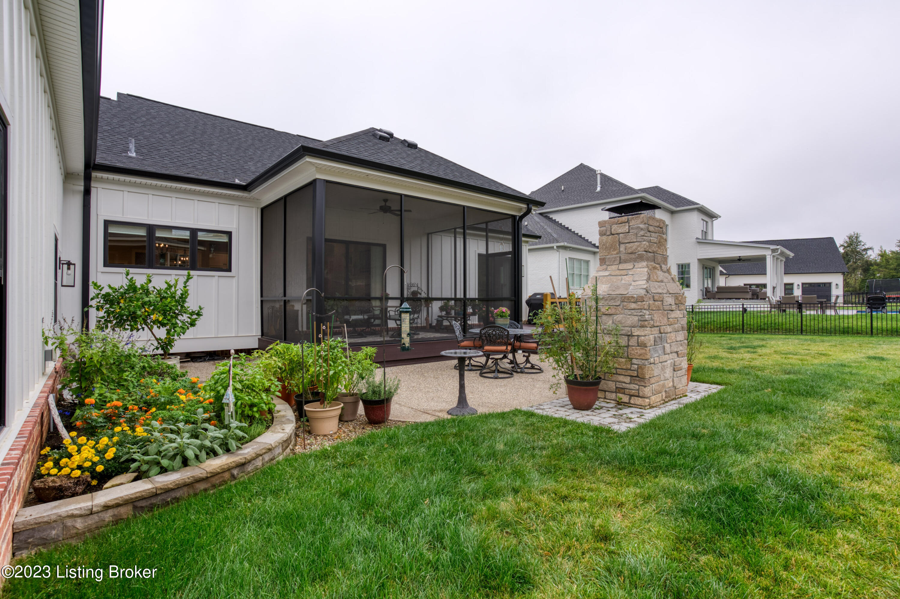 7001 Newstead Ct