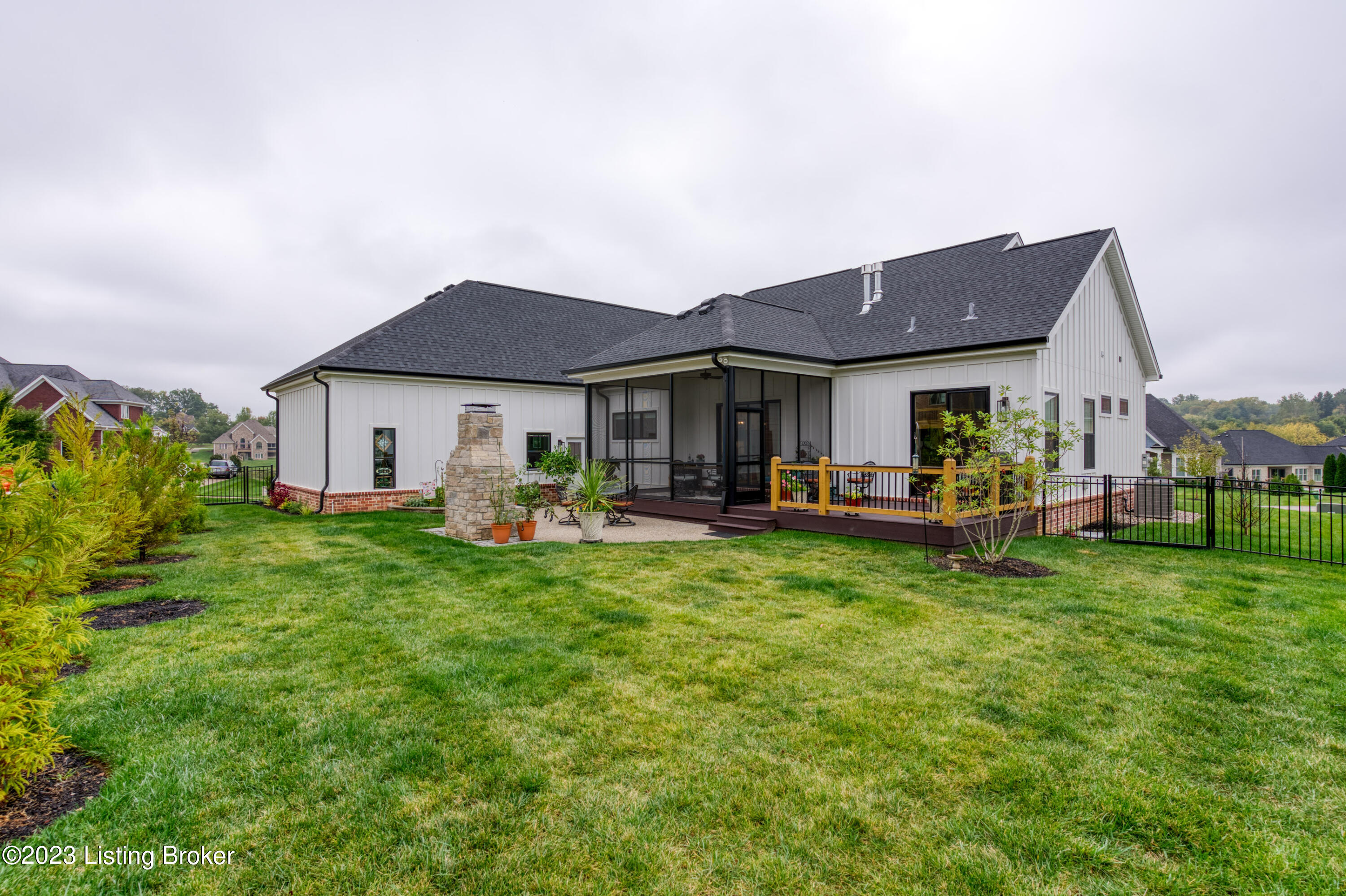 7001 Newstead Ct
