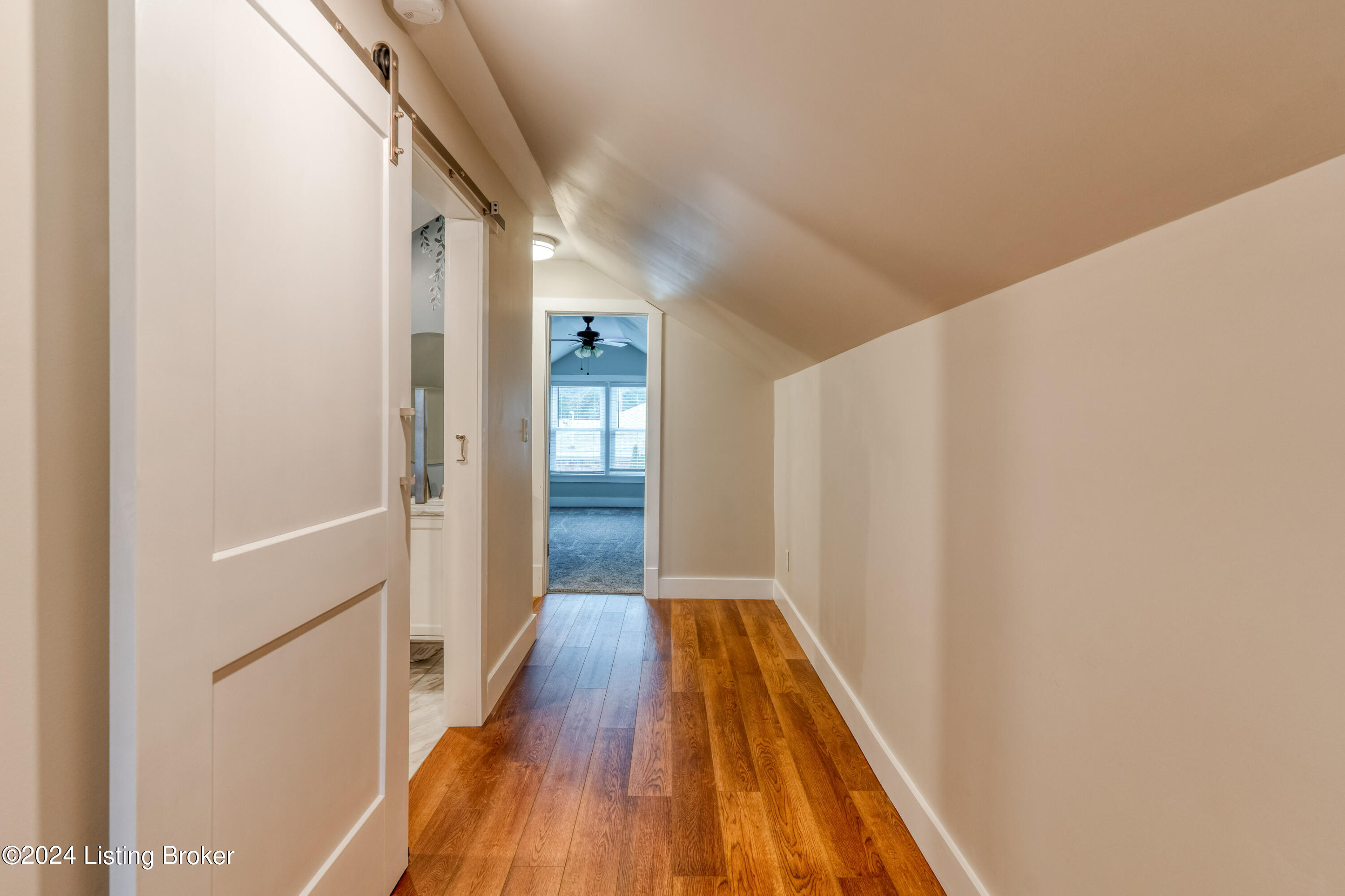 11708 Herrick Ln