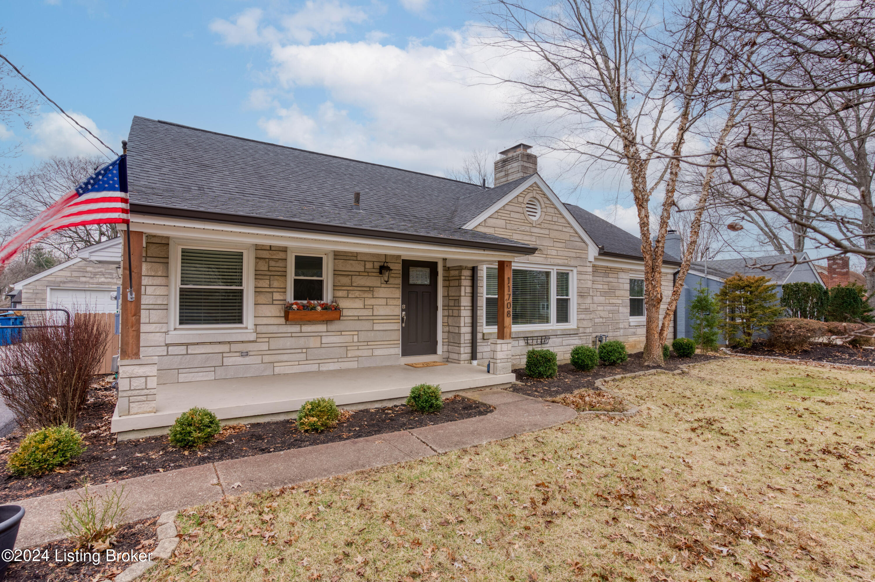 11708 Herrick Ln
