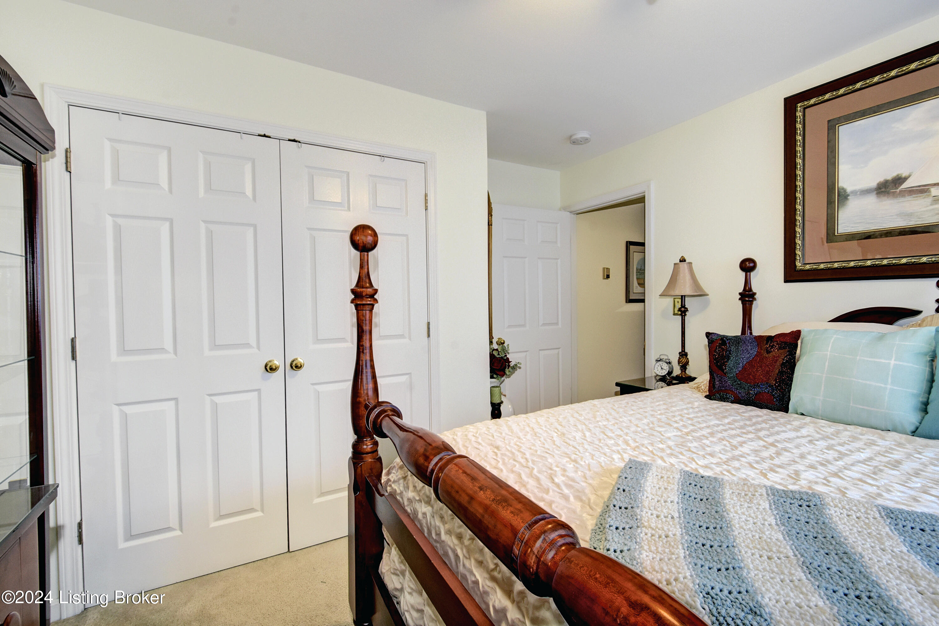 7802 Fern Gardens Way