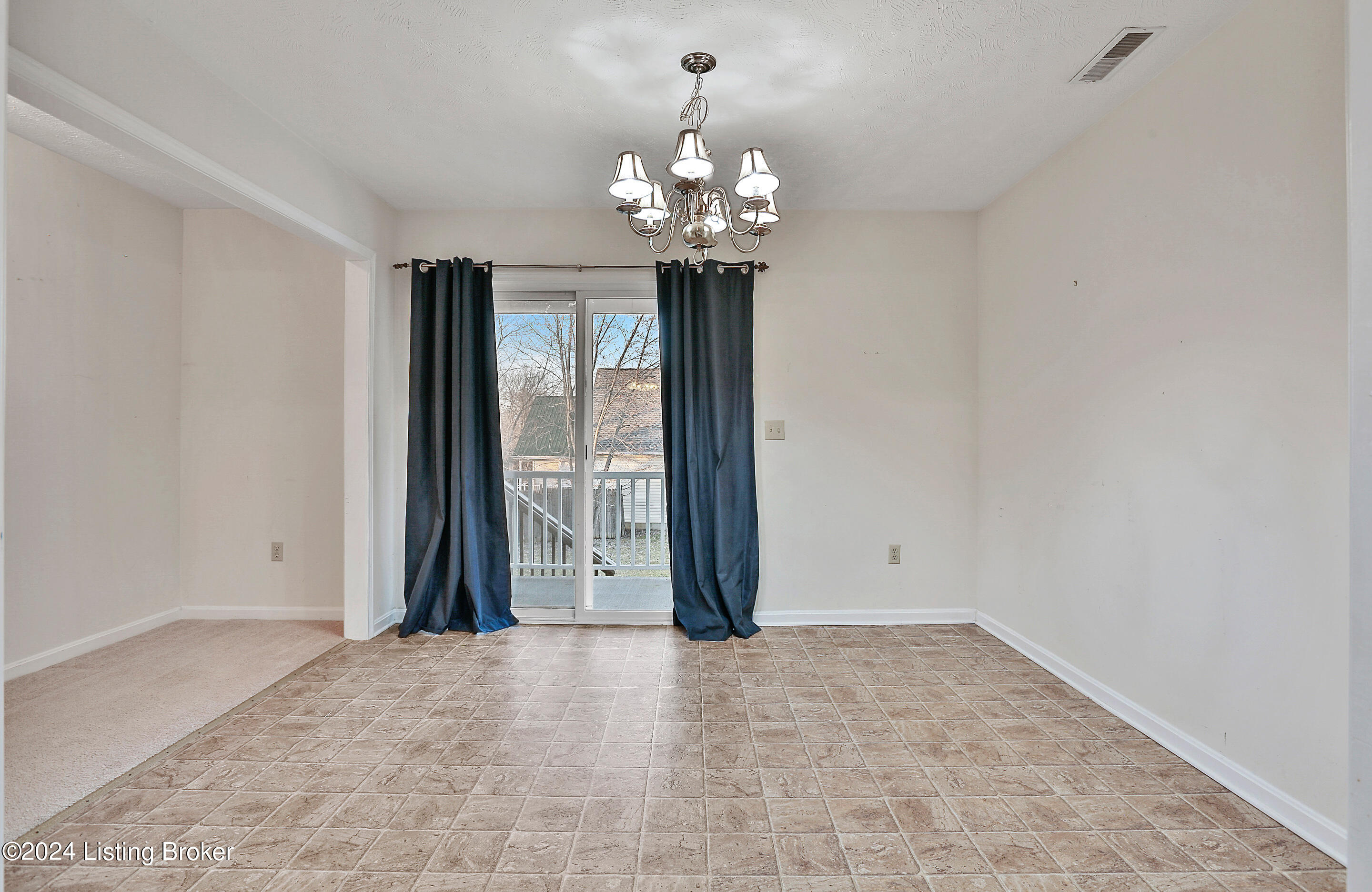 5269 Dobson Ln