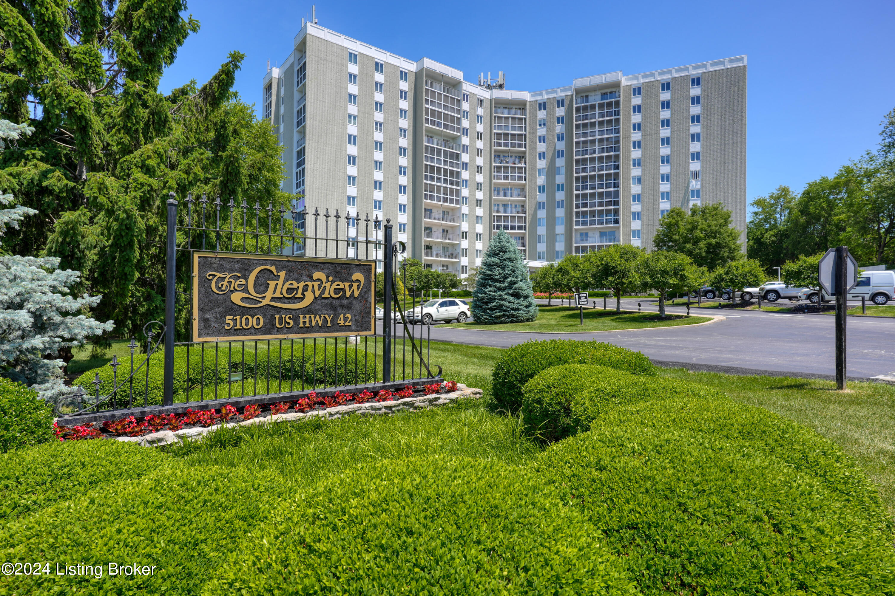 5100 US Highway 42, 541