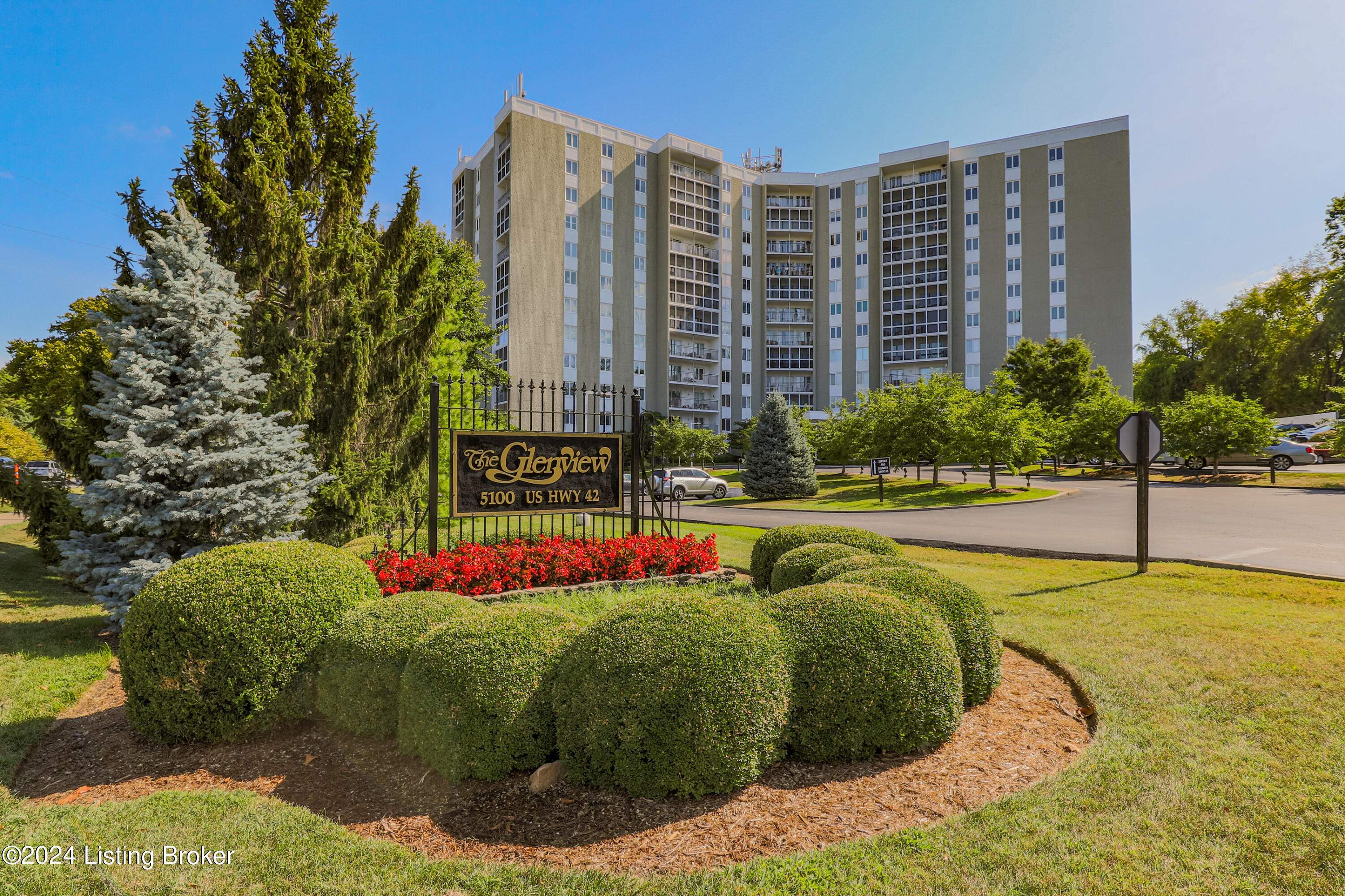 5100 US Highway 42, 541
