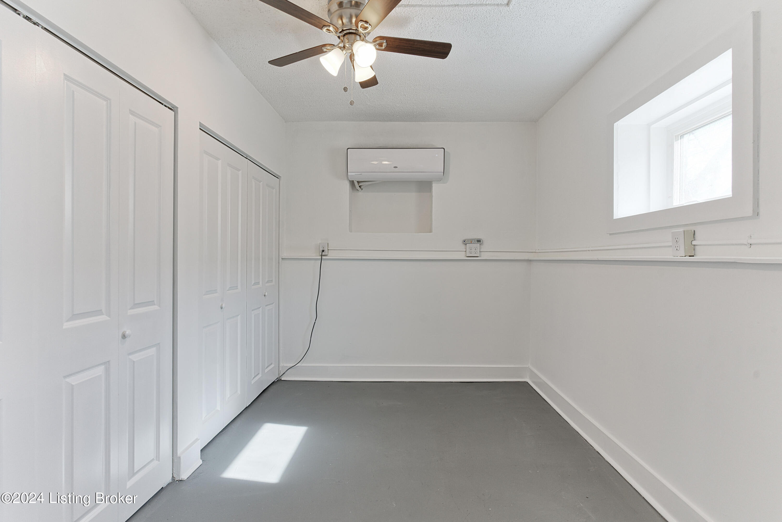 1360 Eastern Pkwy, 19