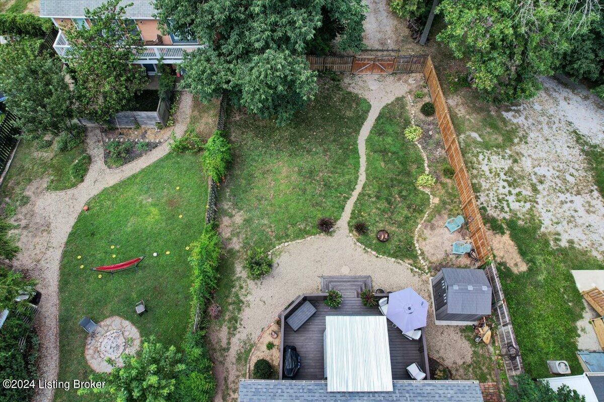 1621 Story Ave