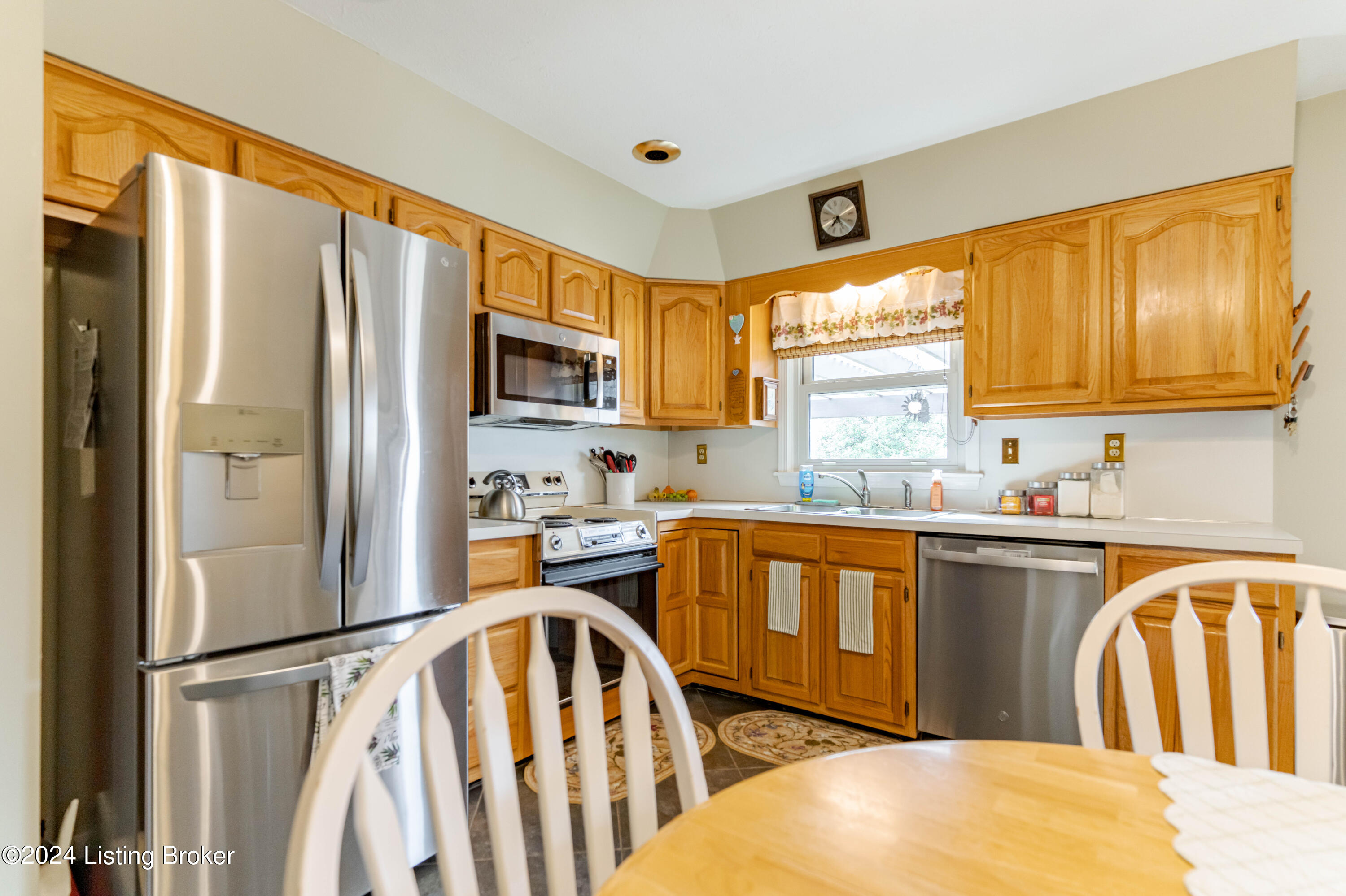 3308 Behr Ct