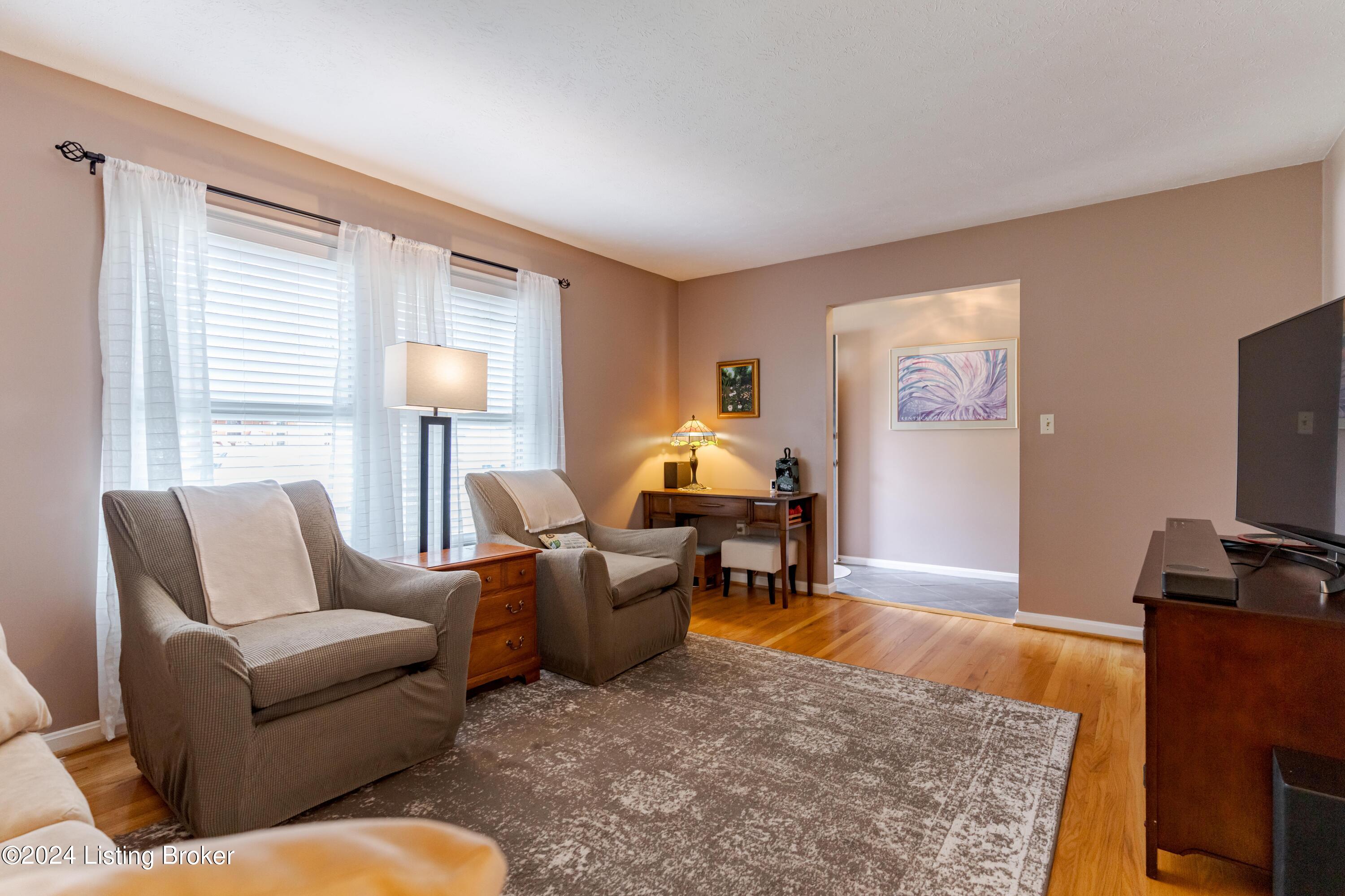 3308 Behr Ct