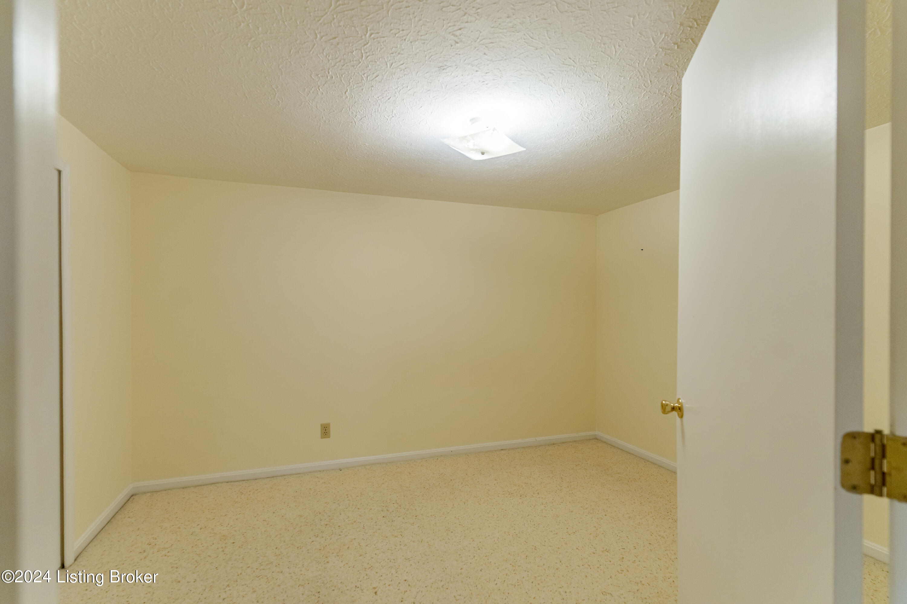 3308 Behr Ct