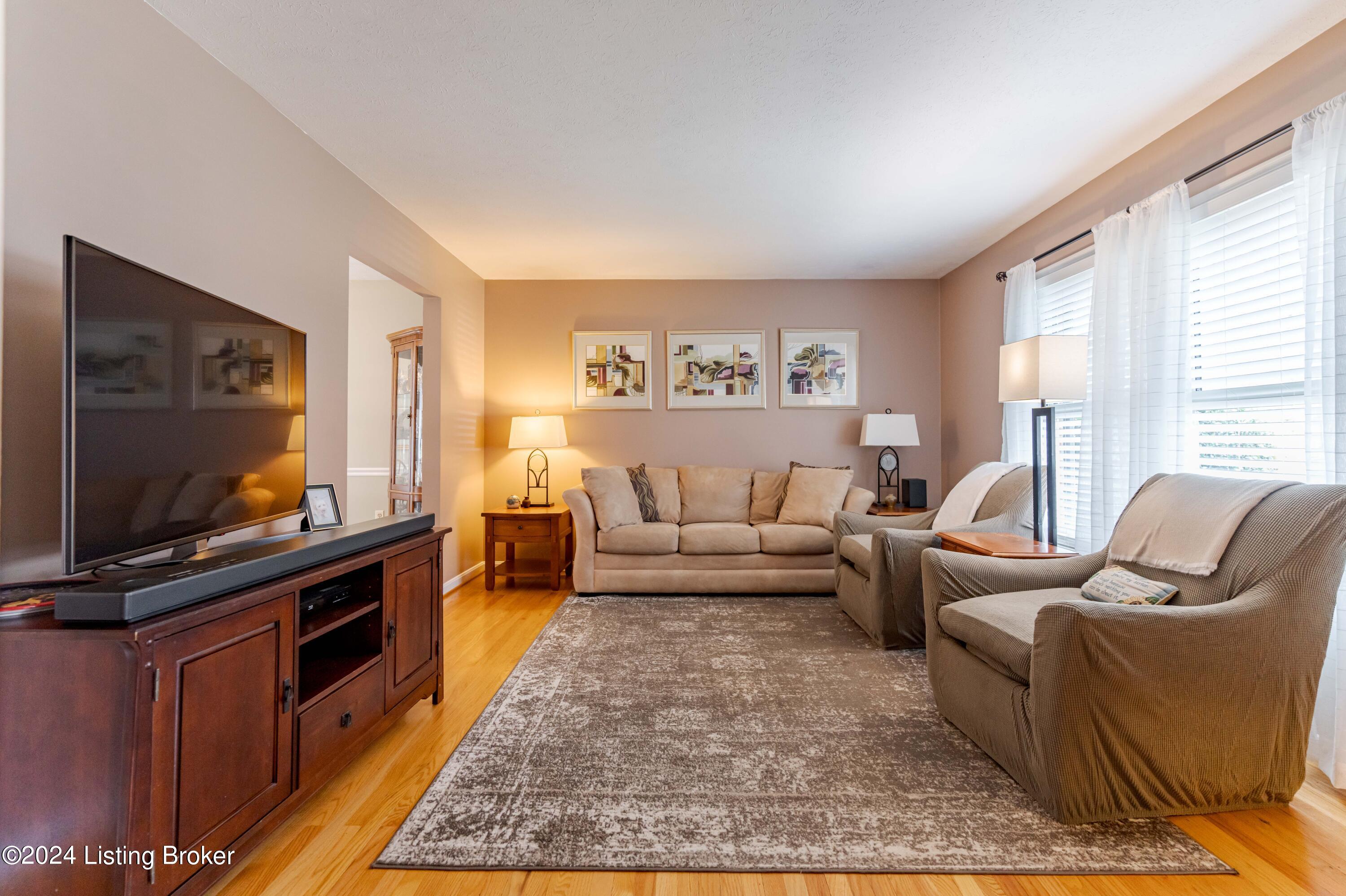 3308 Behr Ct